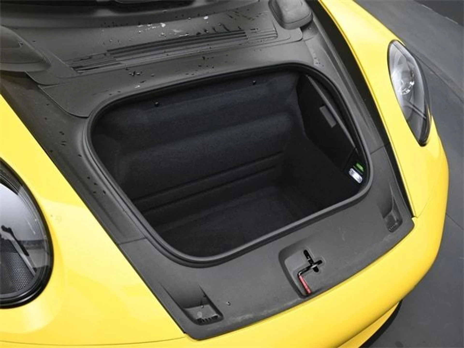 mph019_2402982559_4cc3f0264923782ff7e2c6007102cb38x_eedbd601b5