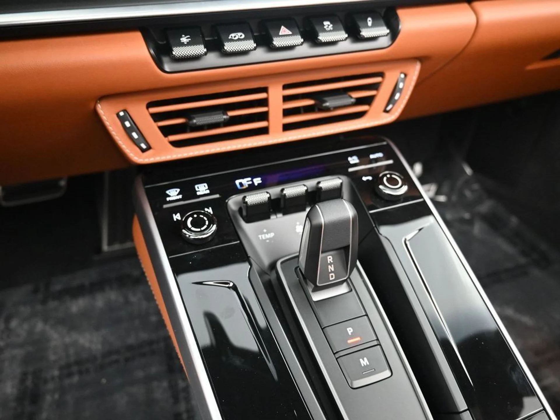 mph019_2403968021_c4e845e1811c0f7467e1ca10fa13477e_2a12bef615