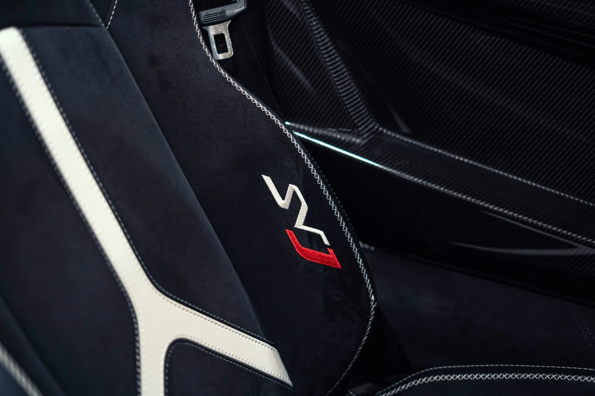 mph019_2405023082_Used_2020_Lamborghini_Aventador_LP_770_4_SVJ_1778086928_a2e14c3dce