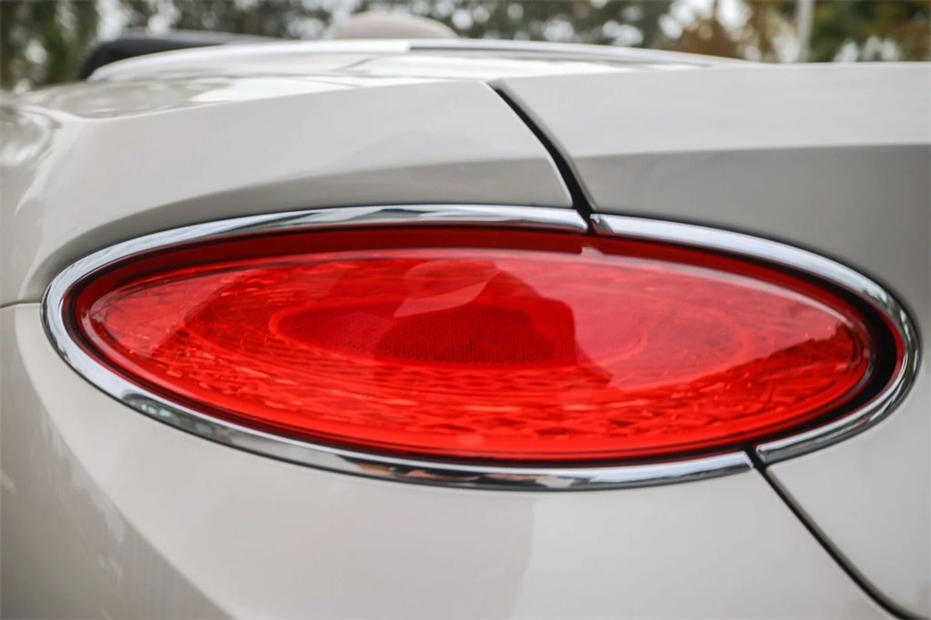 mph019_2405486344_ebbbda6a7d5a01567fc6e4b547522932_a6bbf2a132