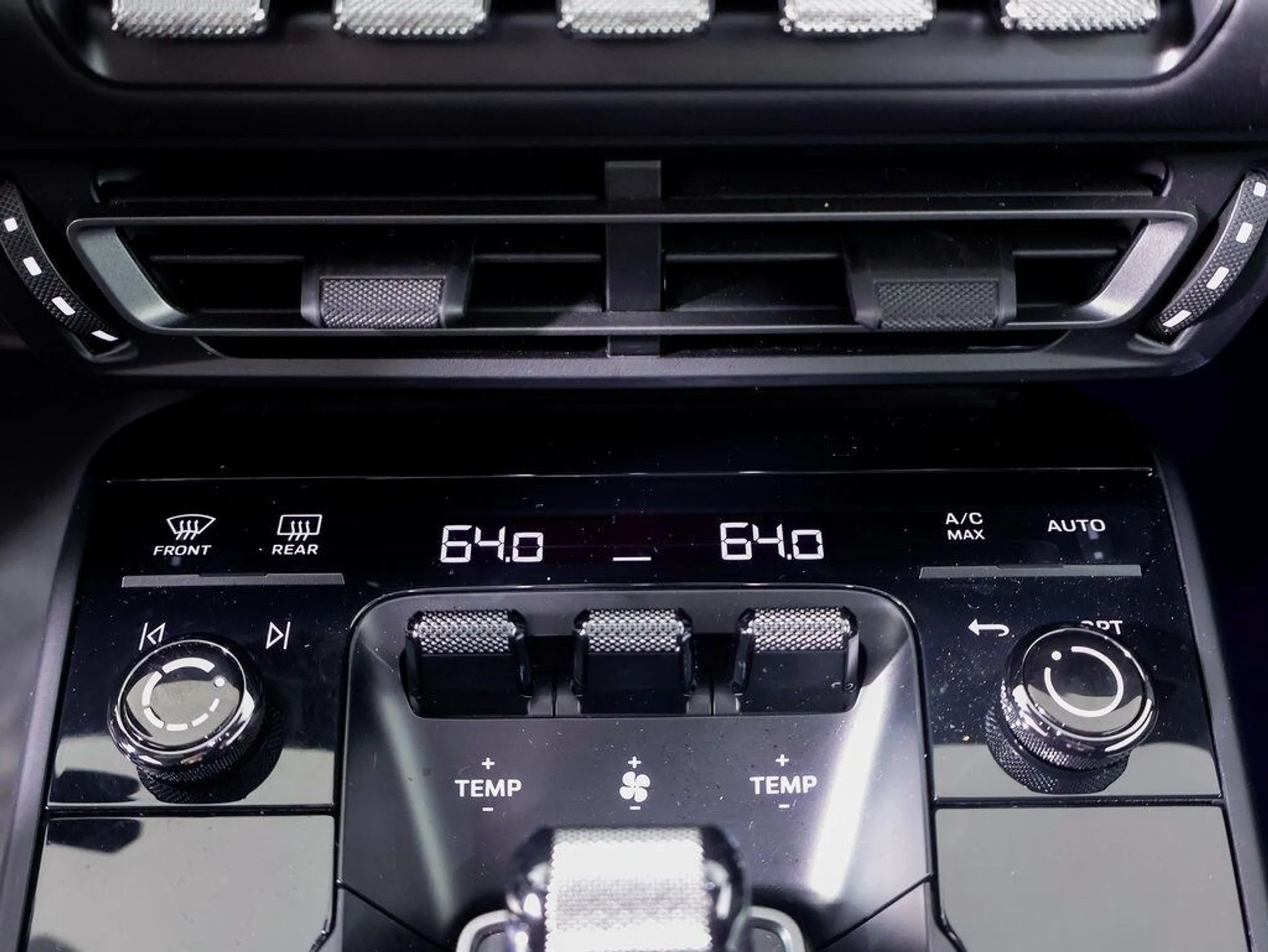 mph019_2412152444_5d445e10d1182a2fd791aa50166ec12cx_4231836352