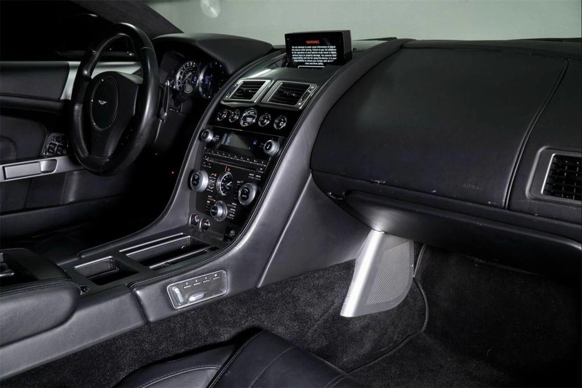 mph019_2413538545_b_Utif6_Zy_Wb_Yt_Y_Sy4_K_Z_Voa_Lgzck_38d2e32343