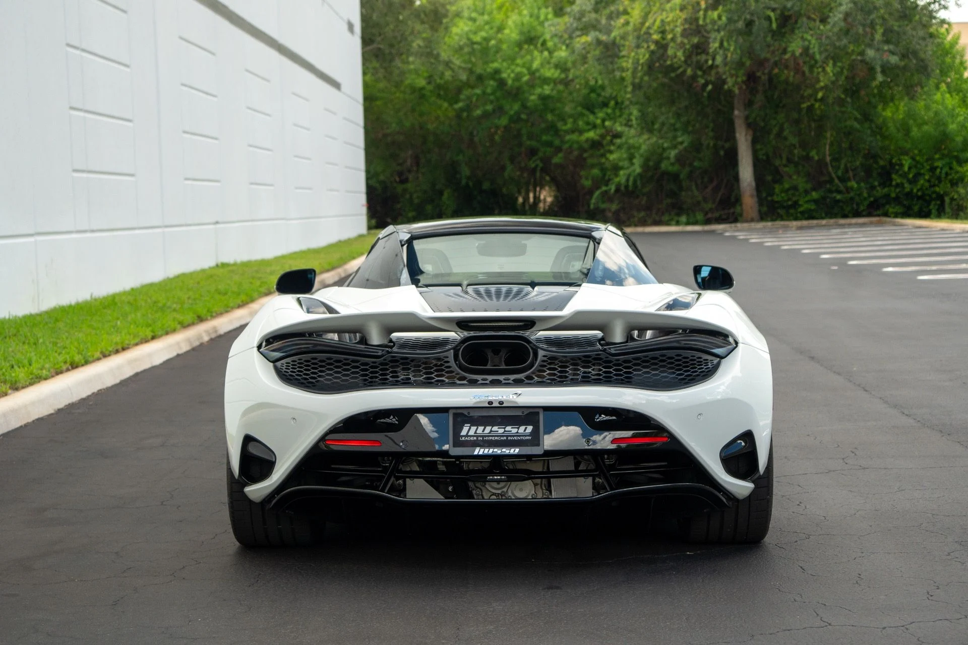 mph019_2417436595_Used_2024_Mc_Laren_750_S_Spider_1755900989_ccb789d5c9