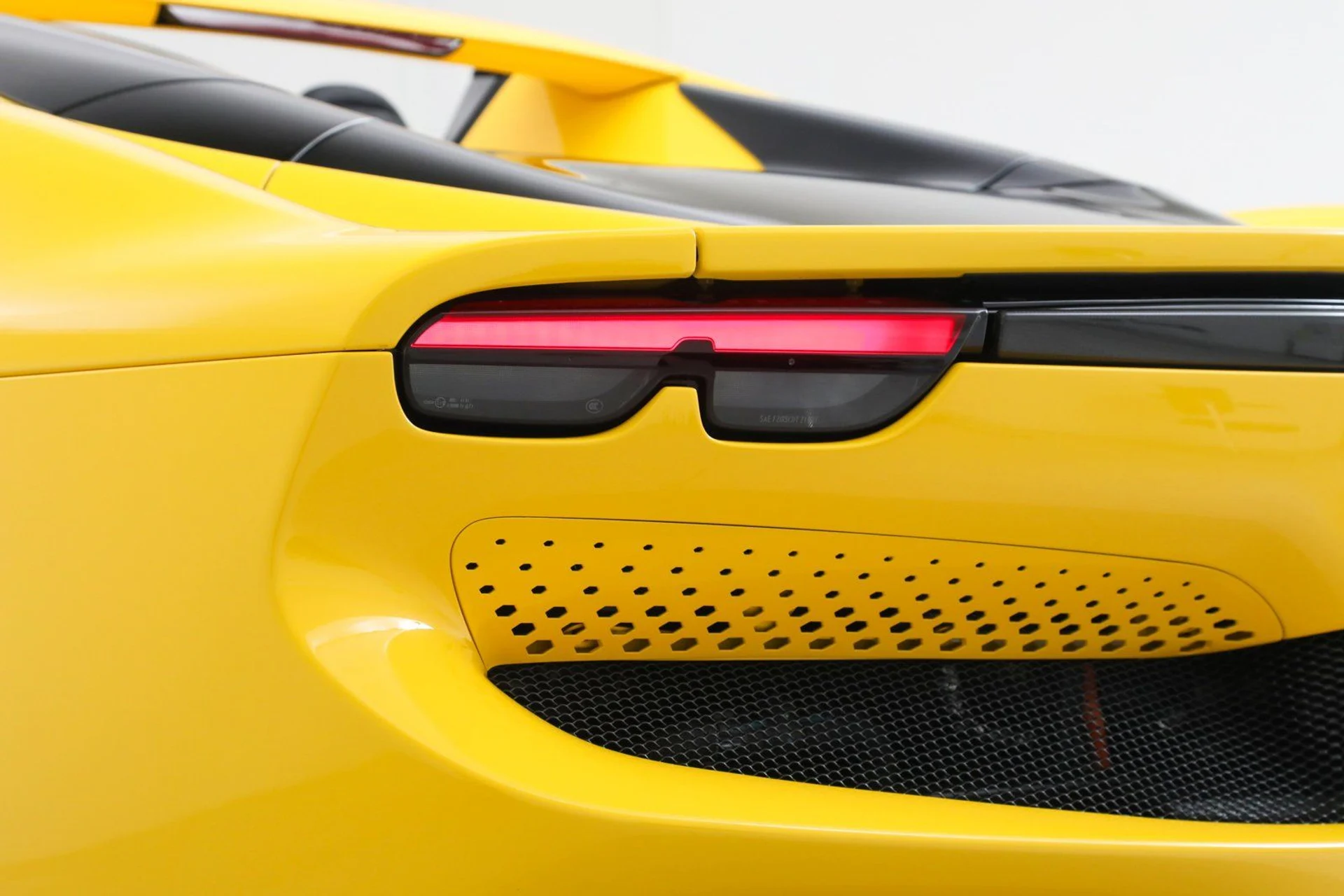 mph019_242018135_29ea5b393fa5b2bbce1cedd0e75fc644_3d5bd9411a