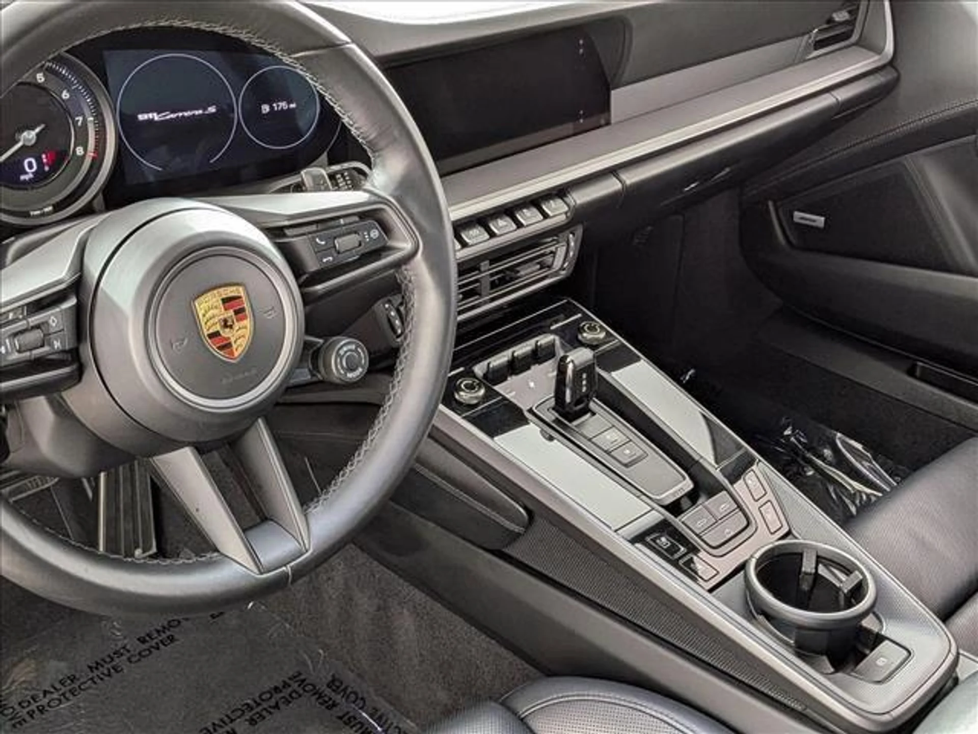 mph019_2424862025_v_L_Pt_Tn_Xq_OVS_Ccn_LUDE_Mo_P_N5_Q_a0d33d3d8d