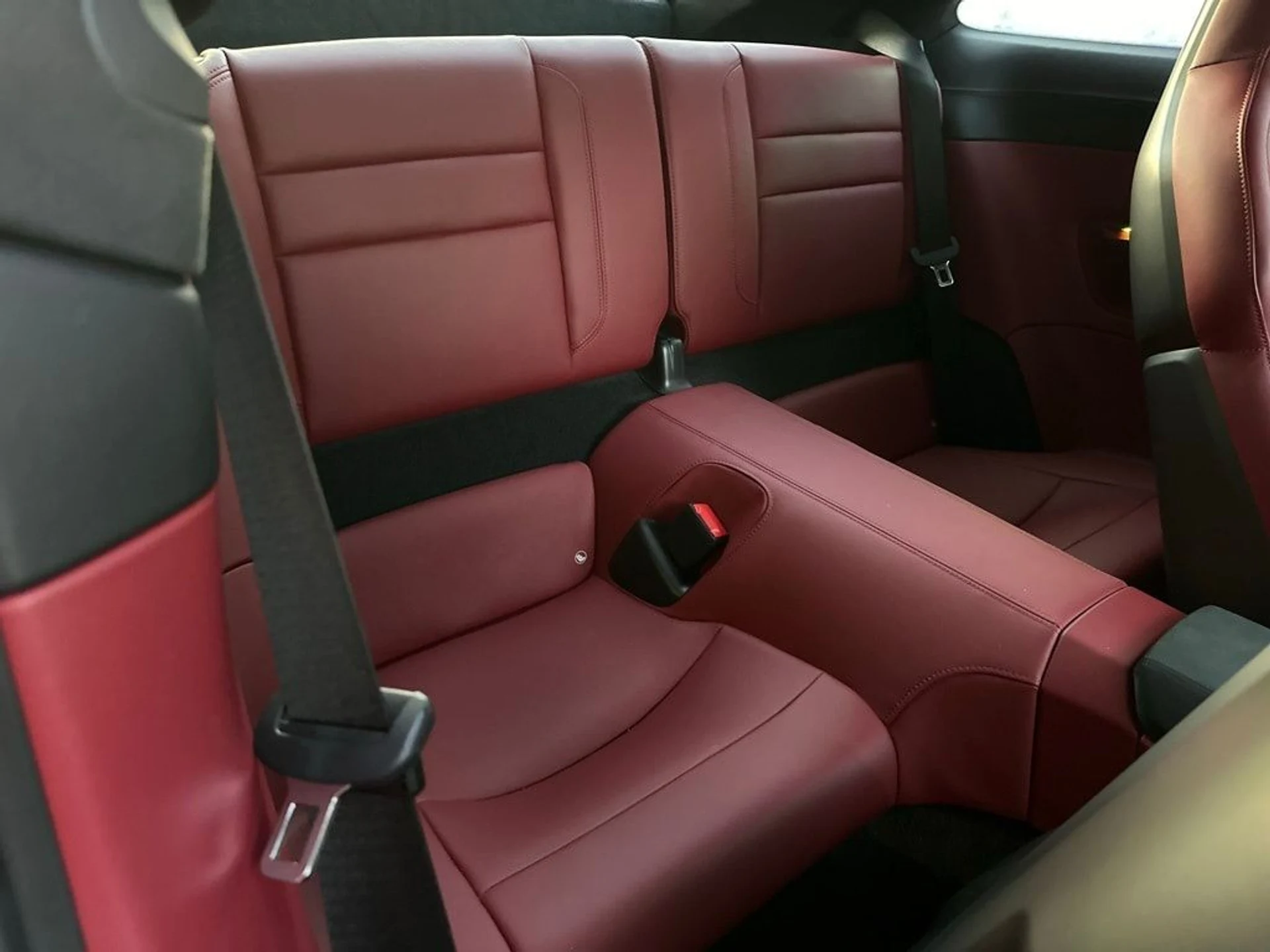 mph019_2425475217_12226febe86353beb8aa13c79f7f5871x_9ea8f3d81c