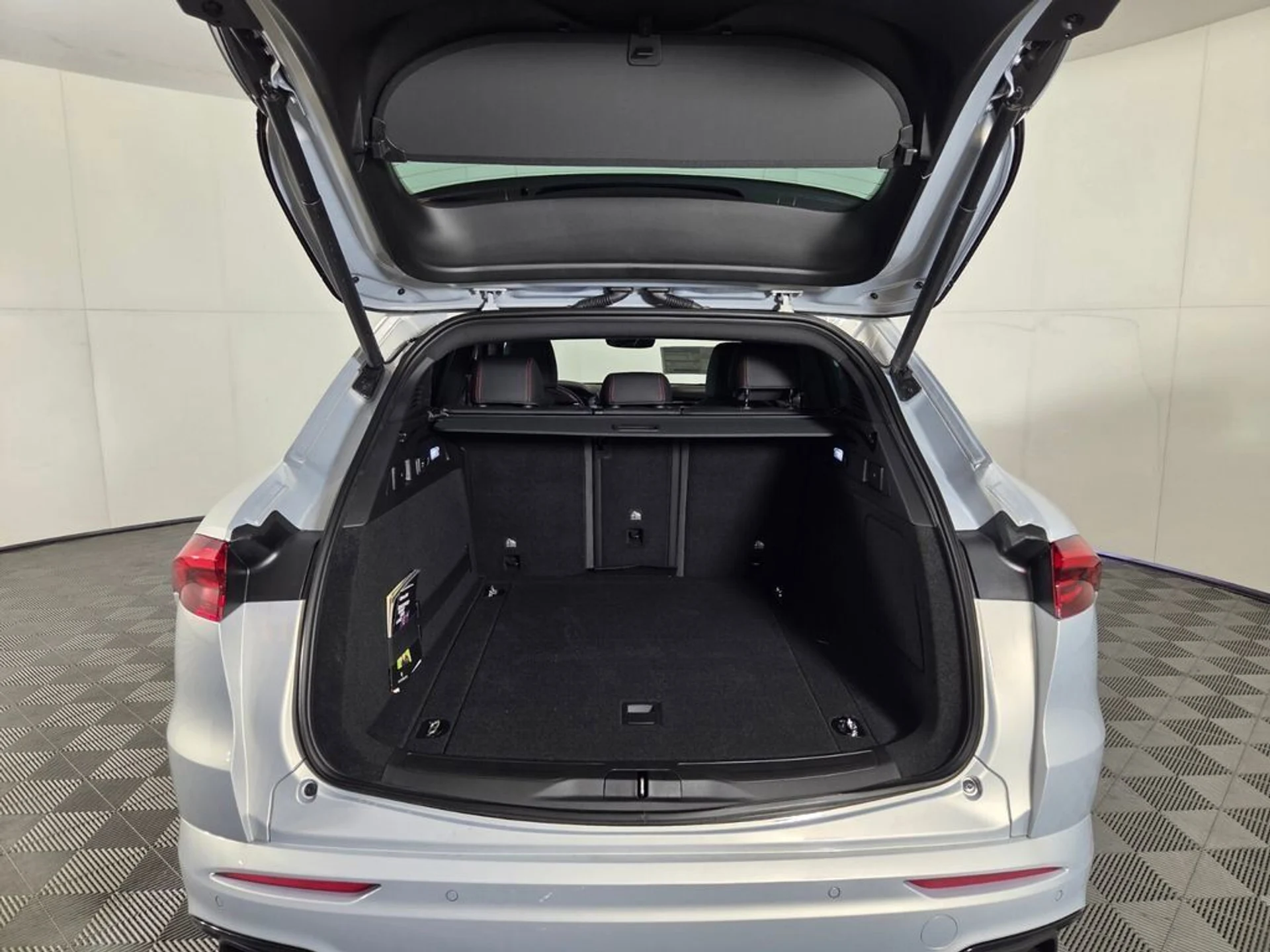 mph019_2427395290_39fd096879d6667861117a65f72a8020_34a61928dc