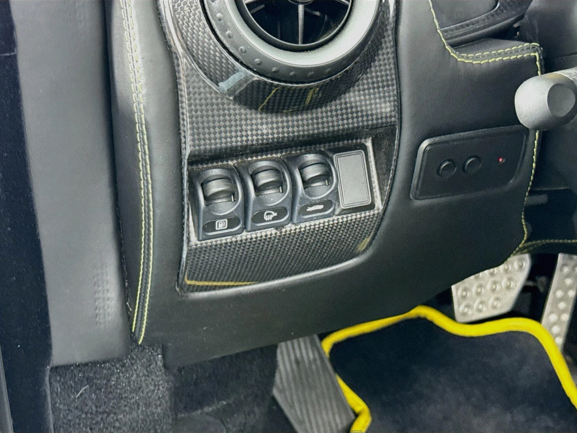 mph019_2428216595_Used_2007_Ferrari_F430_F1_Spider_1786408567_49442cc86e