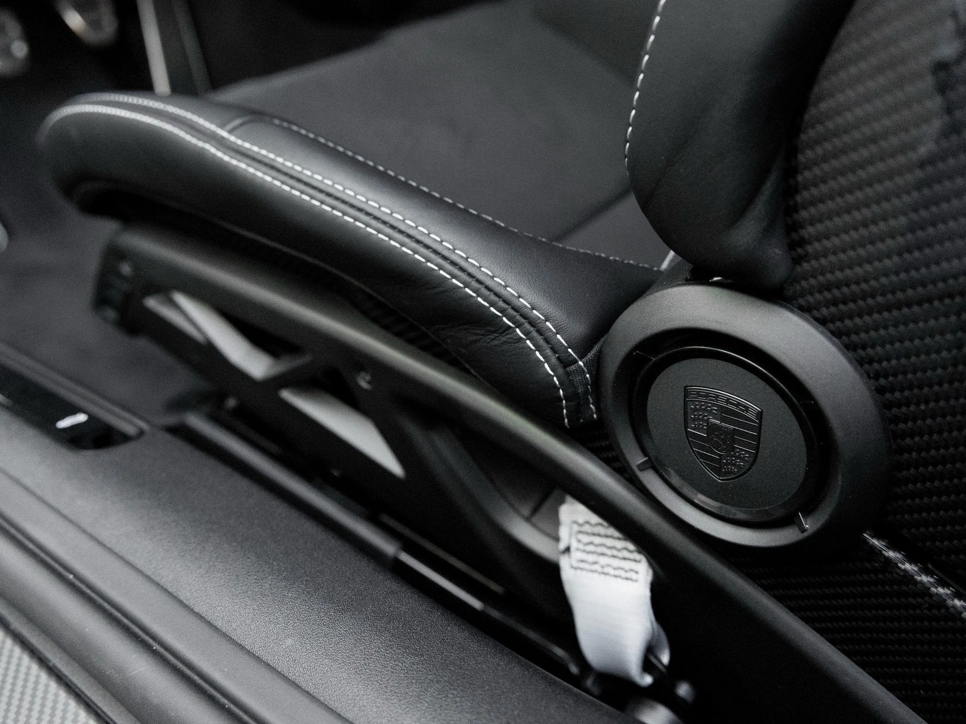 mph019_2441710347_20_d901de4b70