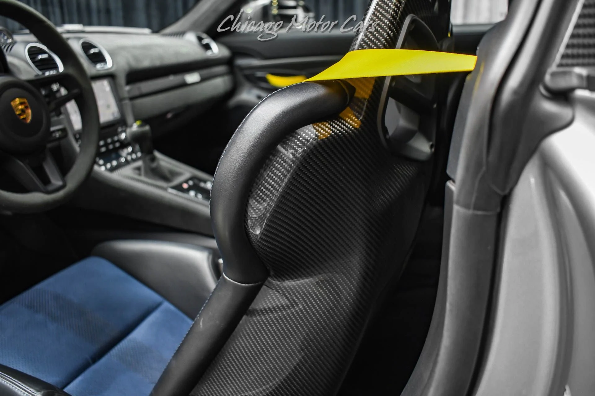 mph019_2443580957_12981_p20_l_f1aeb045a4