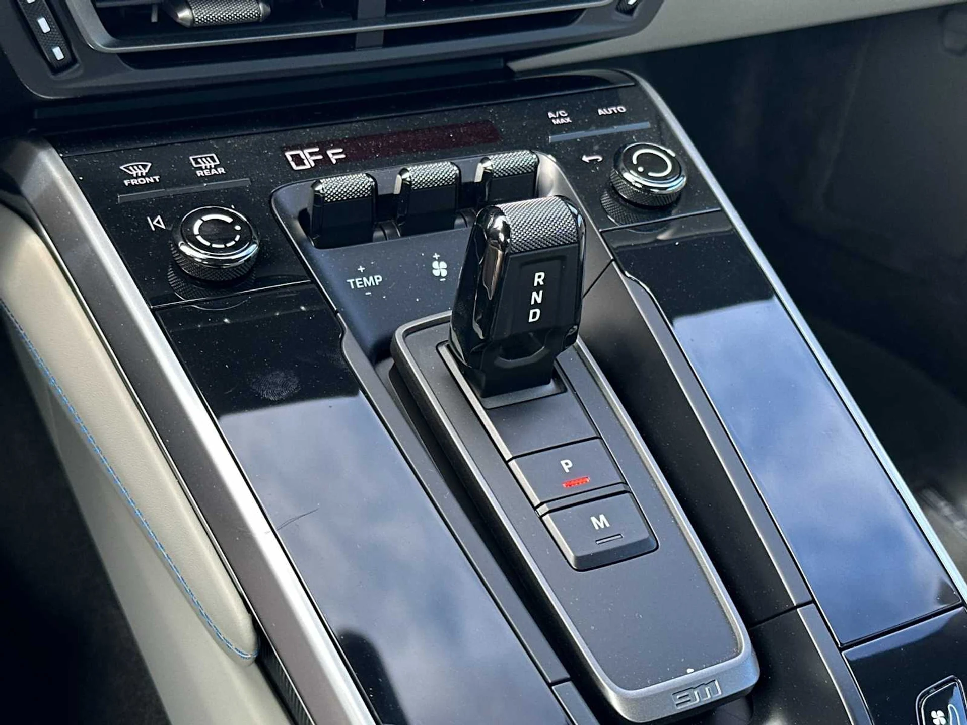 mph019_2444275396_d5c3ec6febf13ead8822a723fc50e2cbx_5c1eb25fca