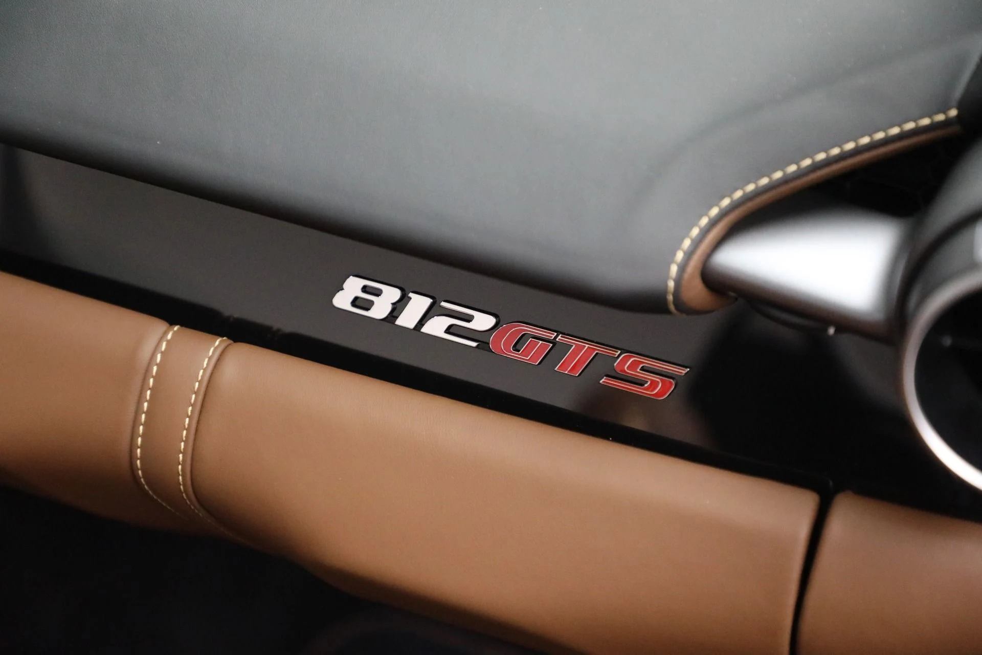 mph019_2447232949_Used_2022_Ferrari_812_GTS_1761676102_0c901c651e