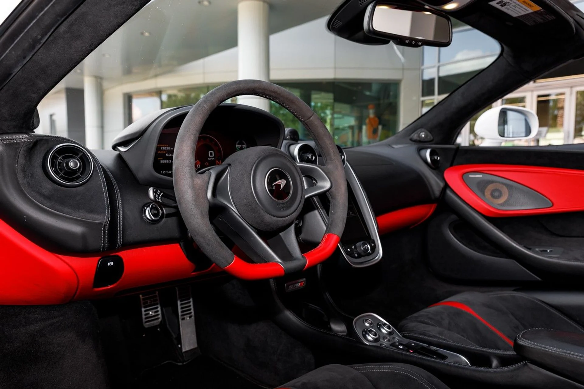 mph019_2447512109_607_p20_l_89fd1d29a9