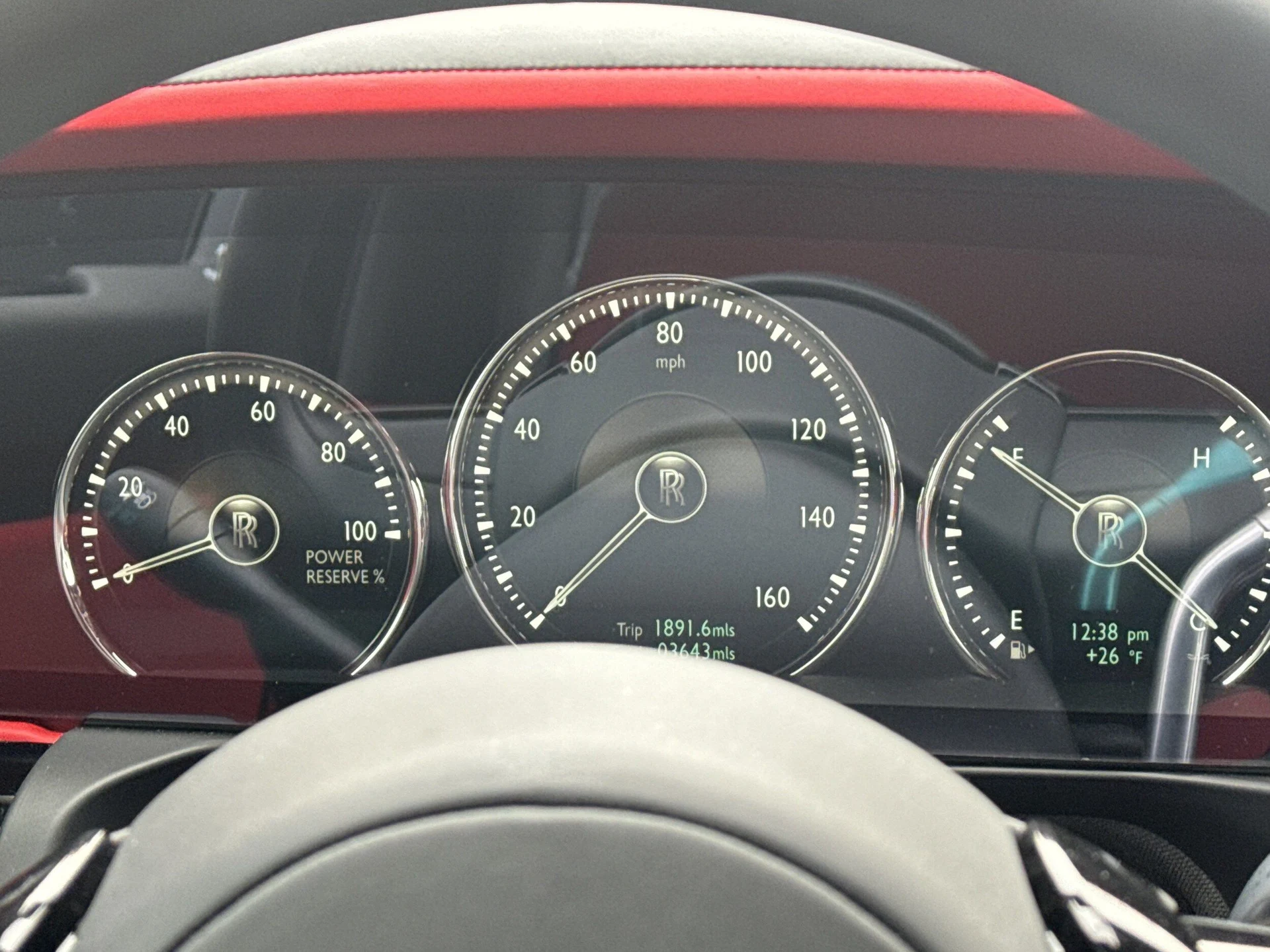 mph019_2449009169_eab7238e492014600d121a82e3594465x_d69d692811