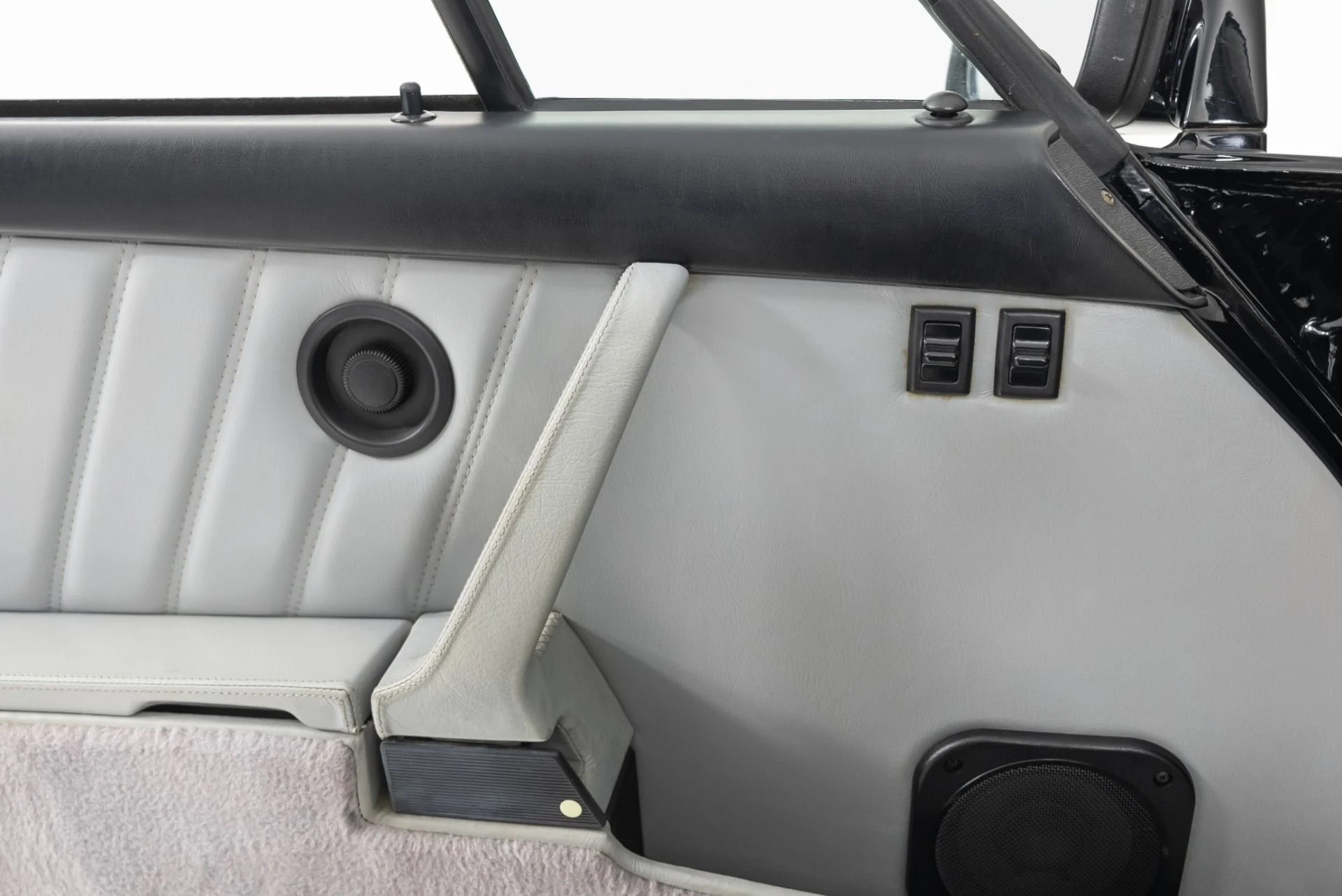 mph019_2450621066_Used_1987_PORSCHE_911_Turbo_1710374619_4dfa6a7440