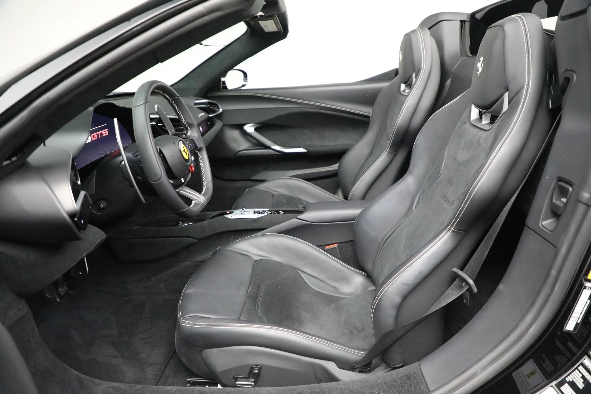 mph019_2460404537_Used_2023_Ferrari_296_GTS_06083ec18c