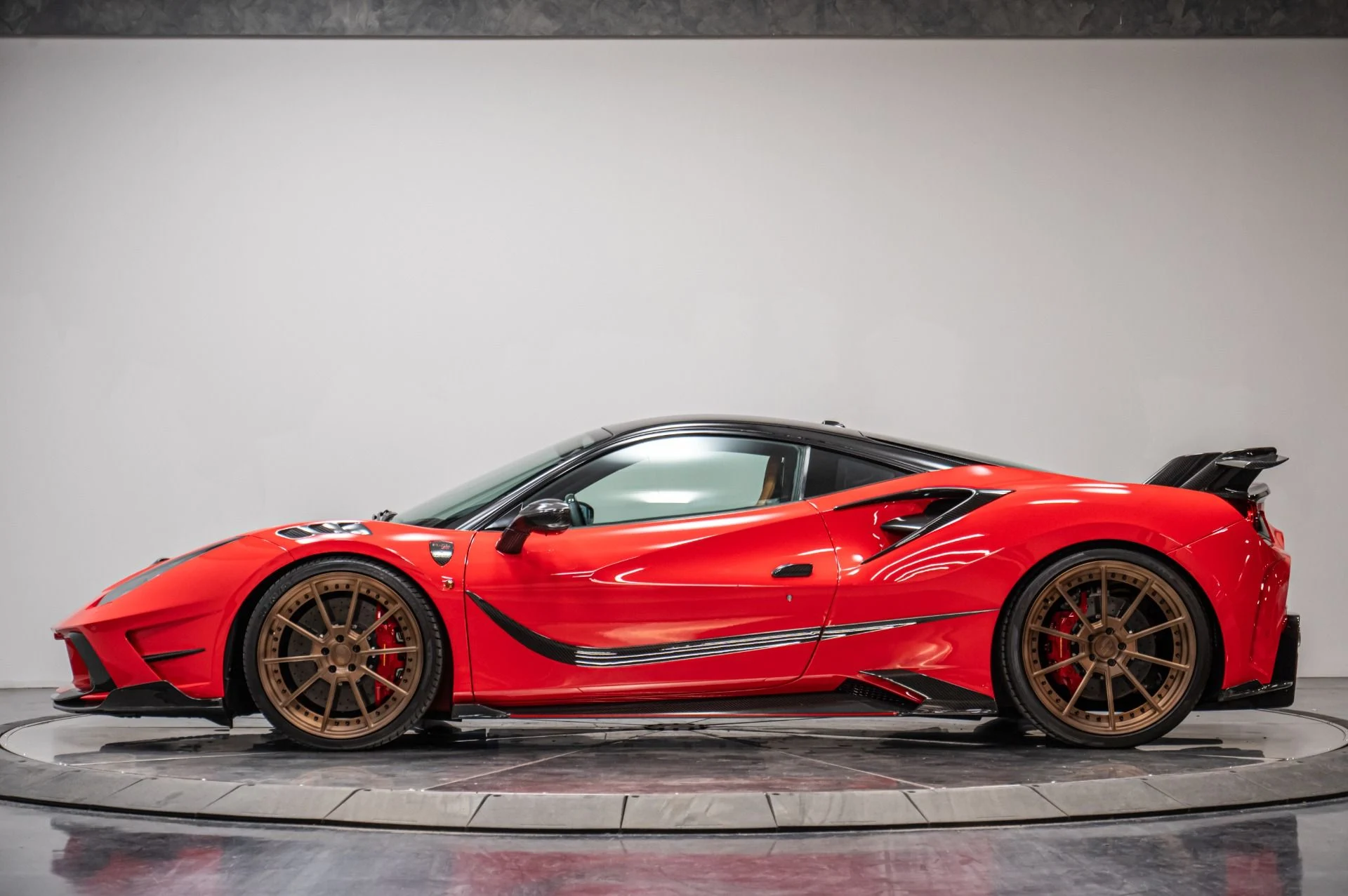 mph019_2463022052_Used_2016_Ferrari_488_GTB_1747692594_6d64511c6c