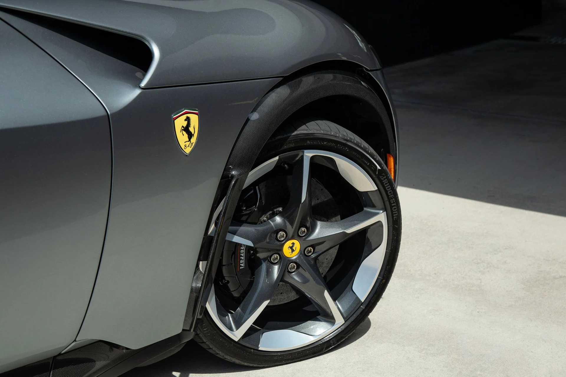 mph019_2469858962_9421da84108a4fb881cc2610e57be05e_ded4568161