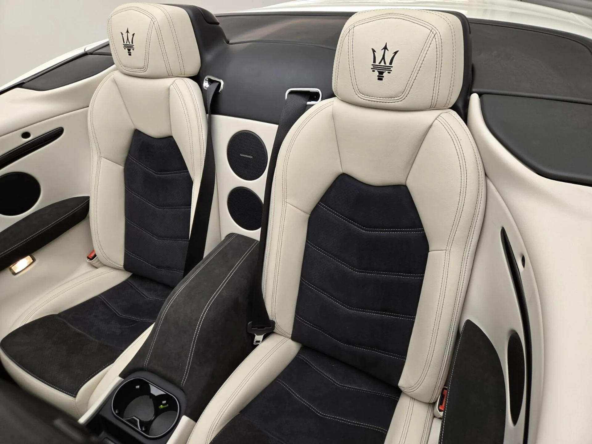mph019_2485399608_Used_2018_Maserati_Gran_Turismo_Sport_1753858107_642db1438d