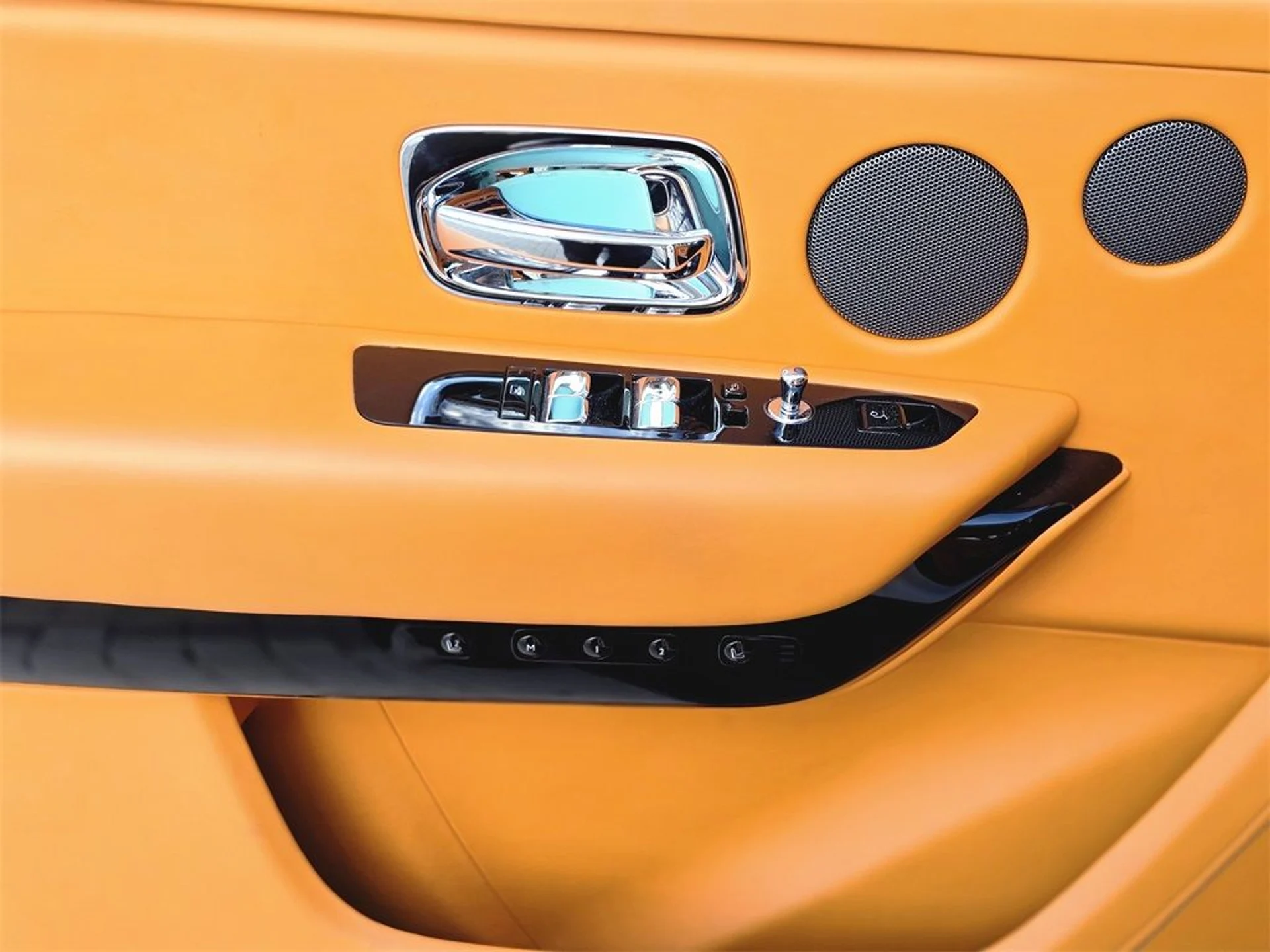 mph019_2486727485_ad297d45916d490f649092816c16a489_03a85f9a95