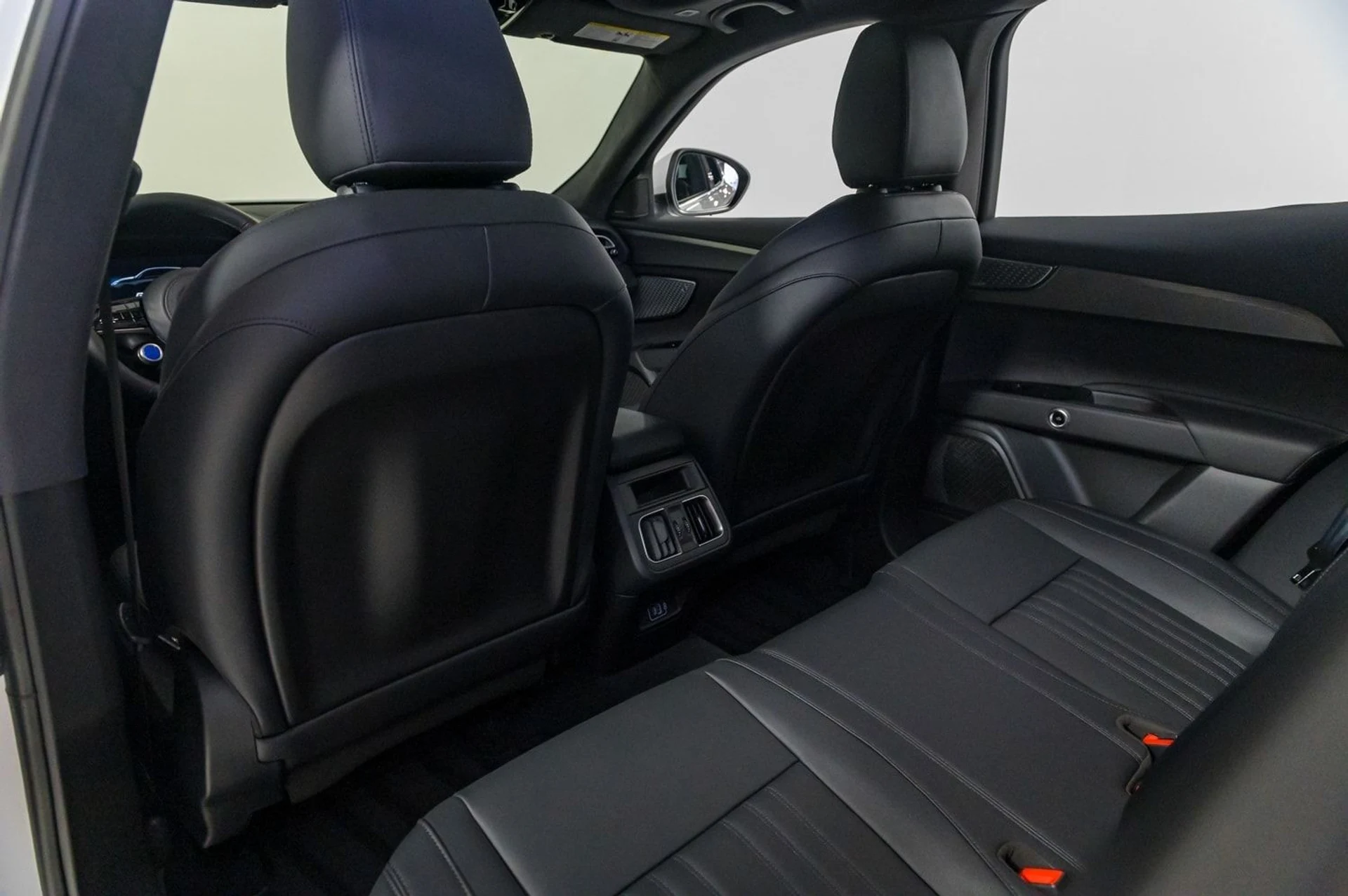 mph019_2496151572_a36b07305012cdaba10e4113b877fc10x_6ca5b169ea