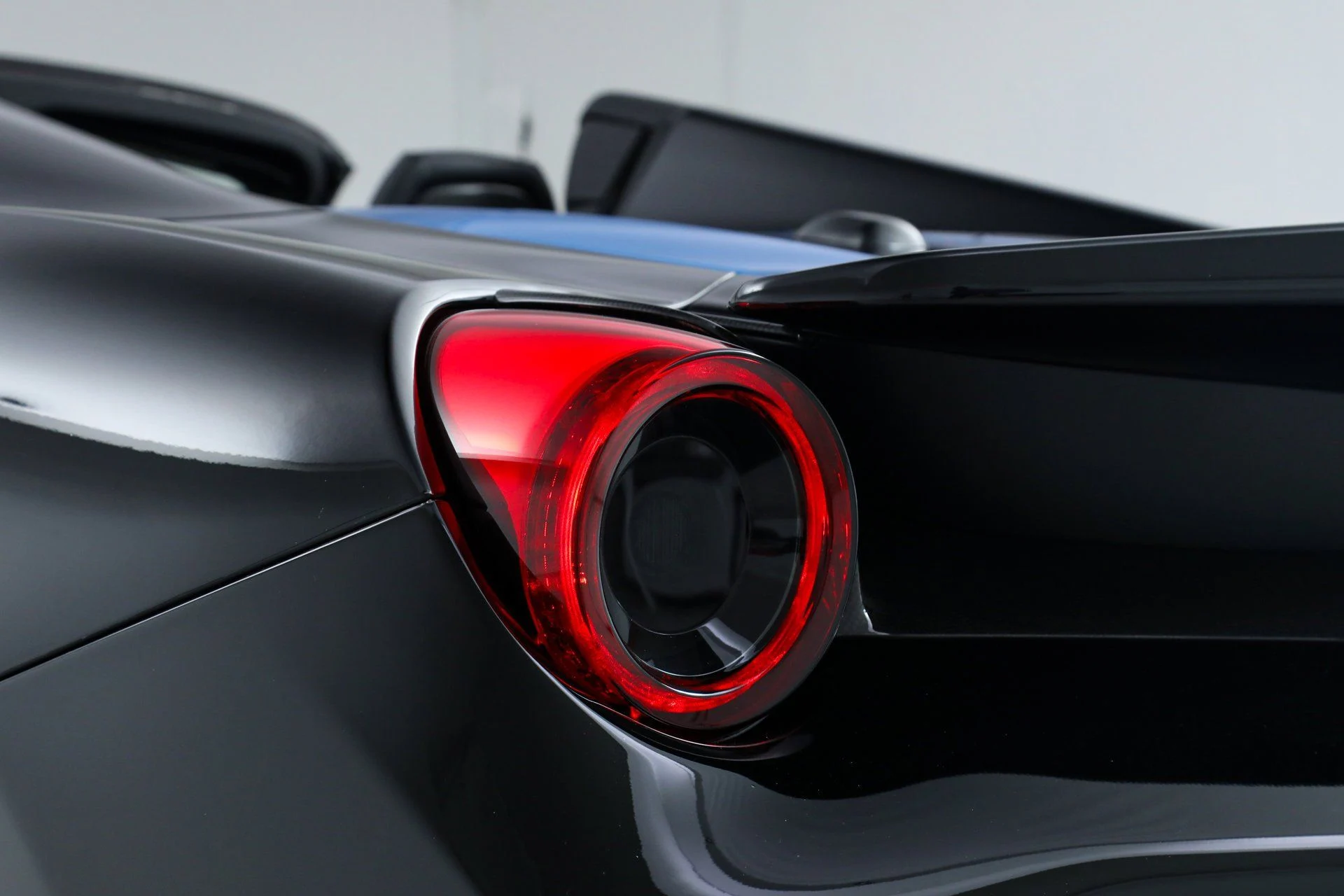 mph019_2499685387_e7b769909e72cf5869935f40a55dd662_03f4023d6d