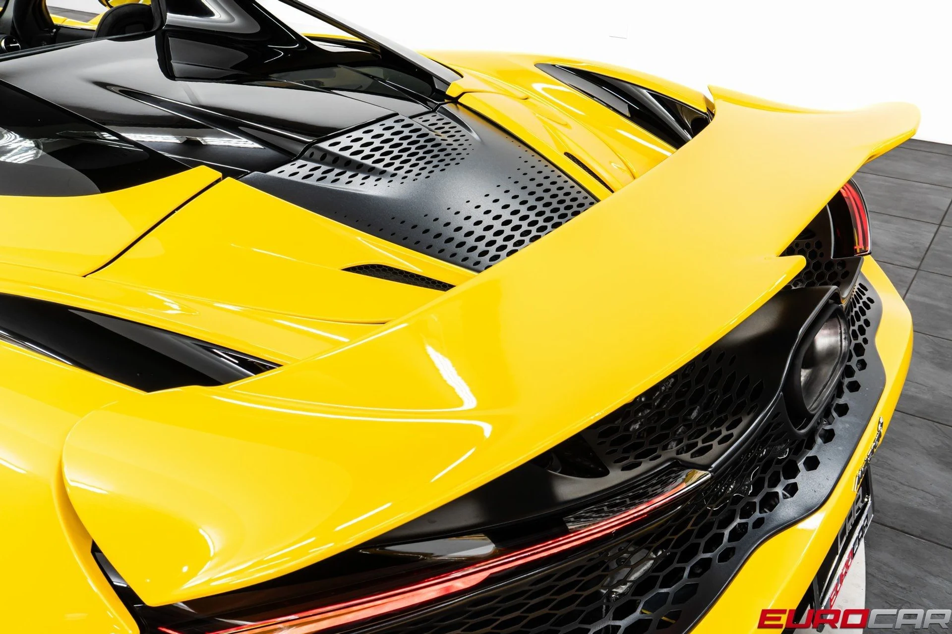 mph019_2500499594_image_20_086f44a8e9