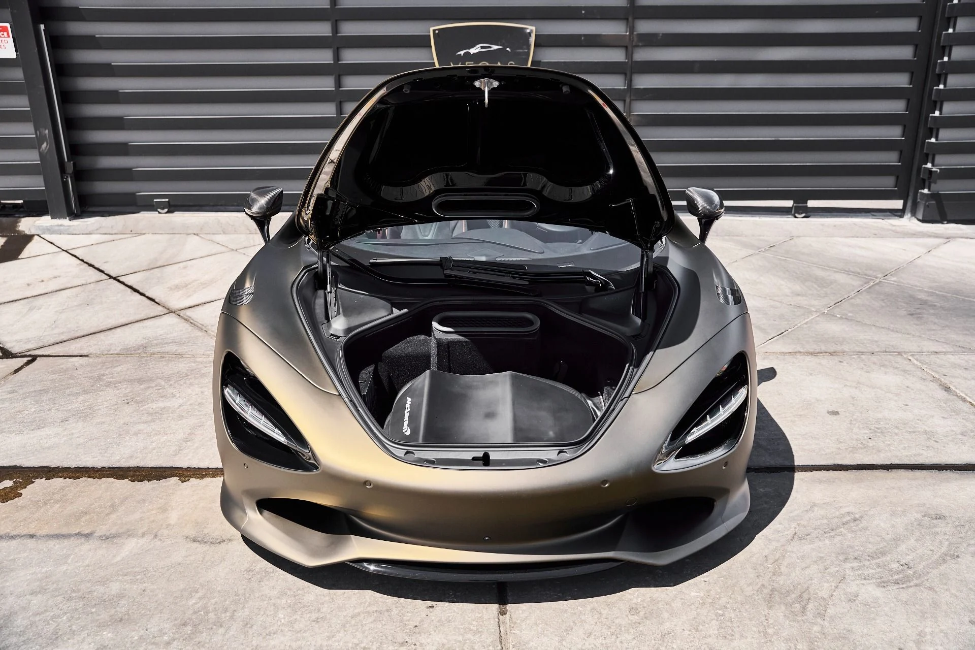 mph019_2505350330_Used_2025_Mc_Laren_750_S_1776907608_89db84992a