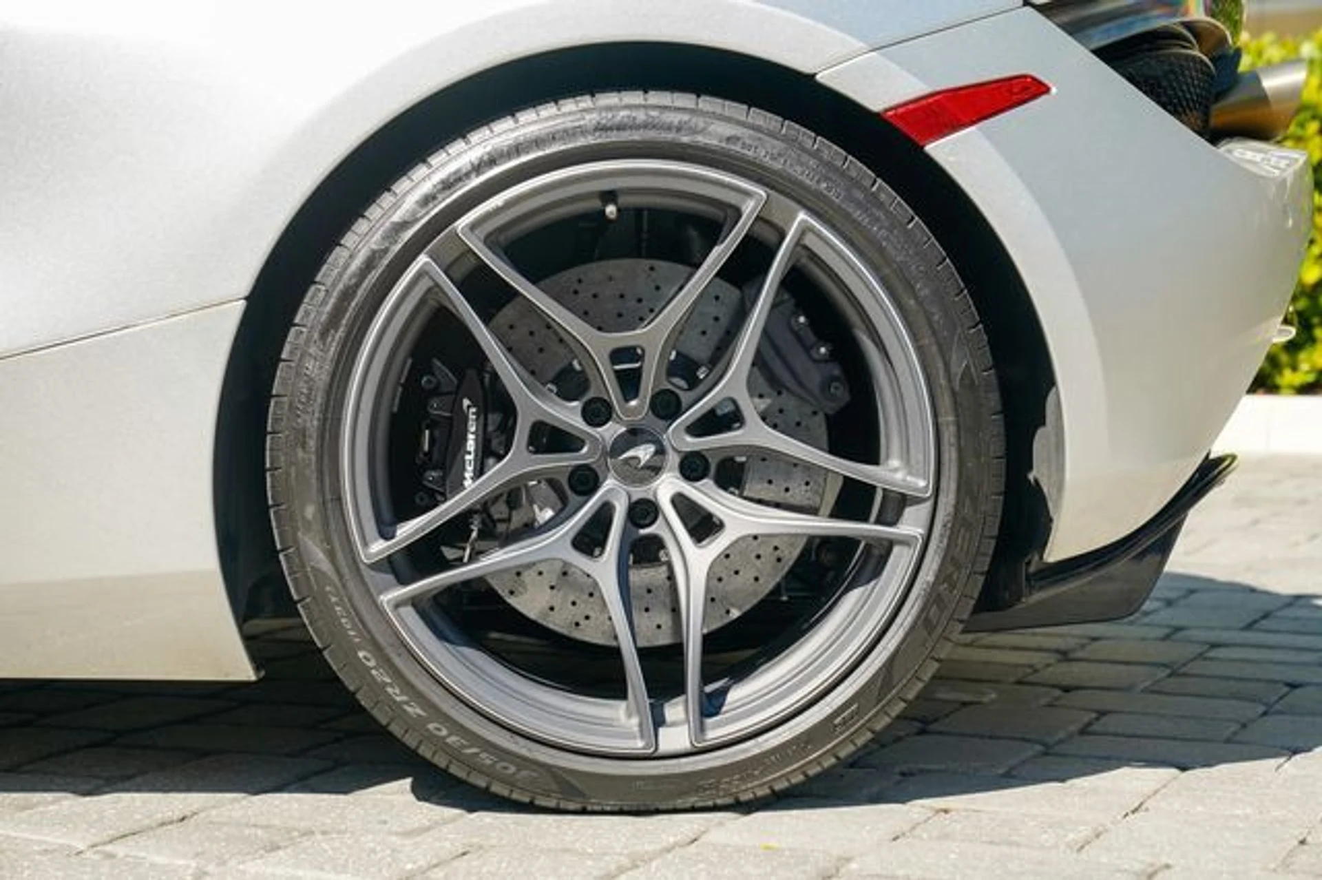 mph019_2505368873_22938050_20_e1adff943a