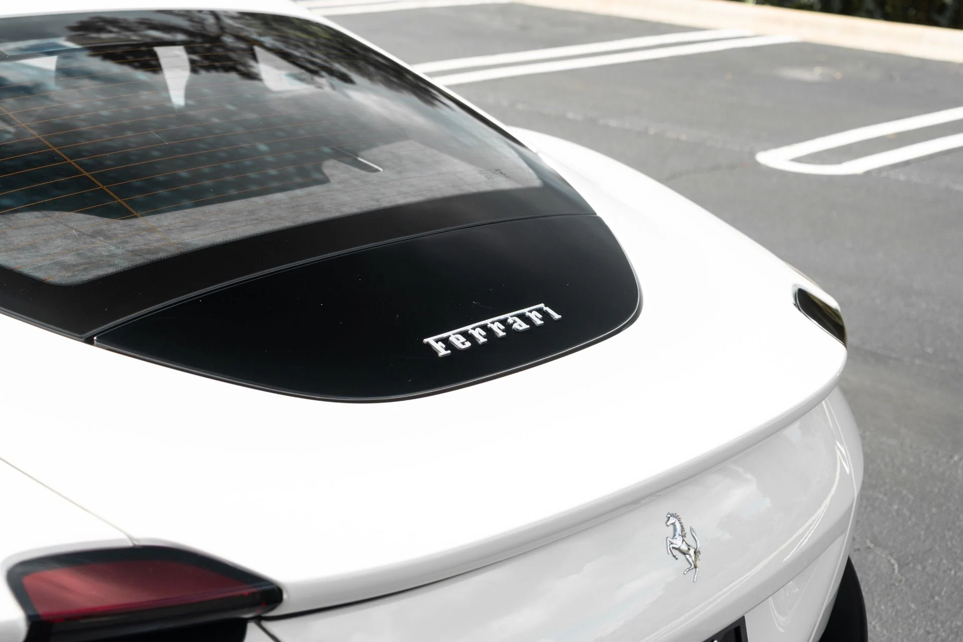 mph019_2514097325_Used_2022_Ferrari_Roma_1764790245_7561a8c0b2