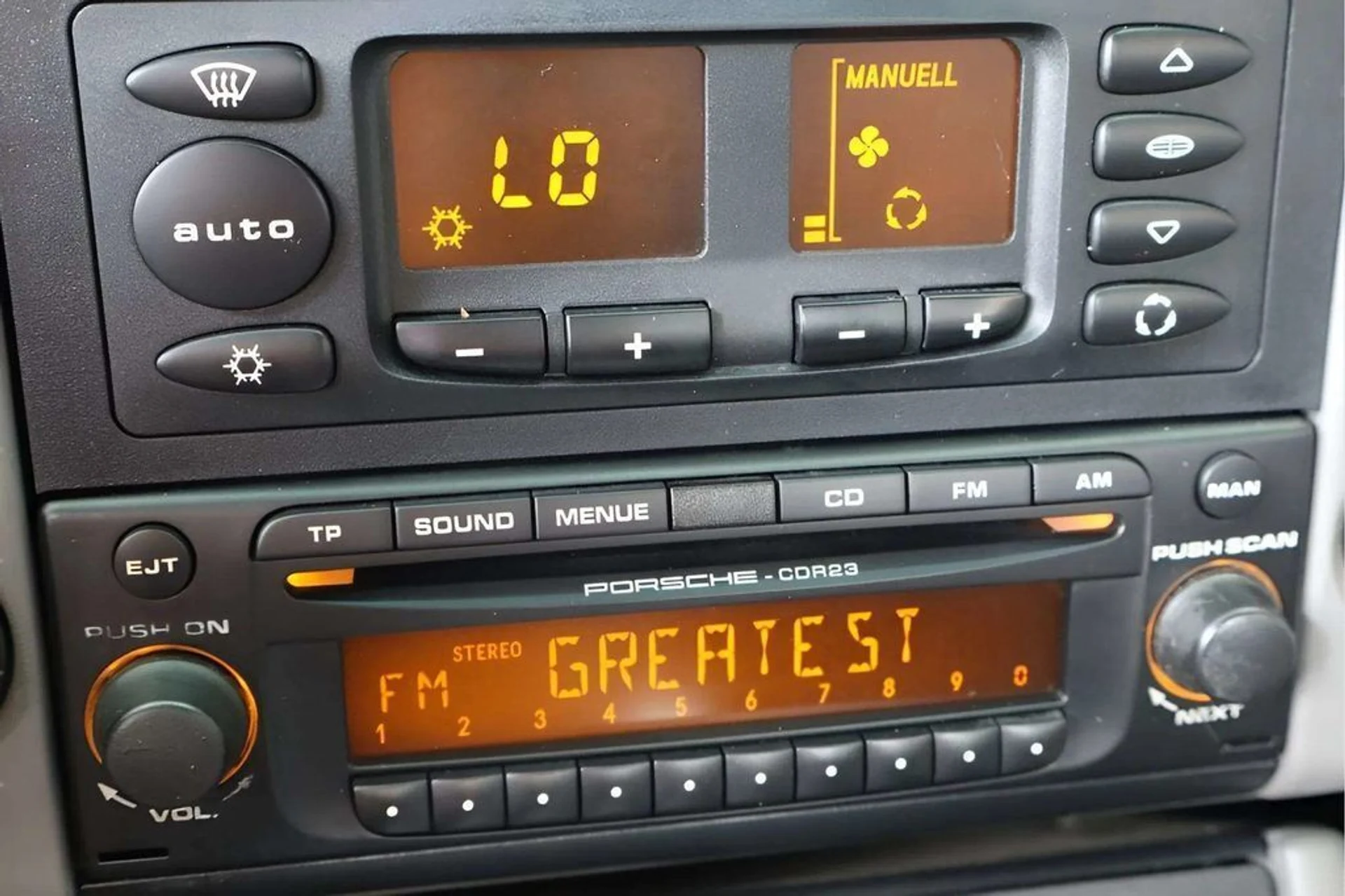 mph019_2515611540_8e6q88q1lyuytxmsmnoawcmje91y_3cb43be1fc