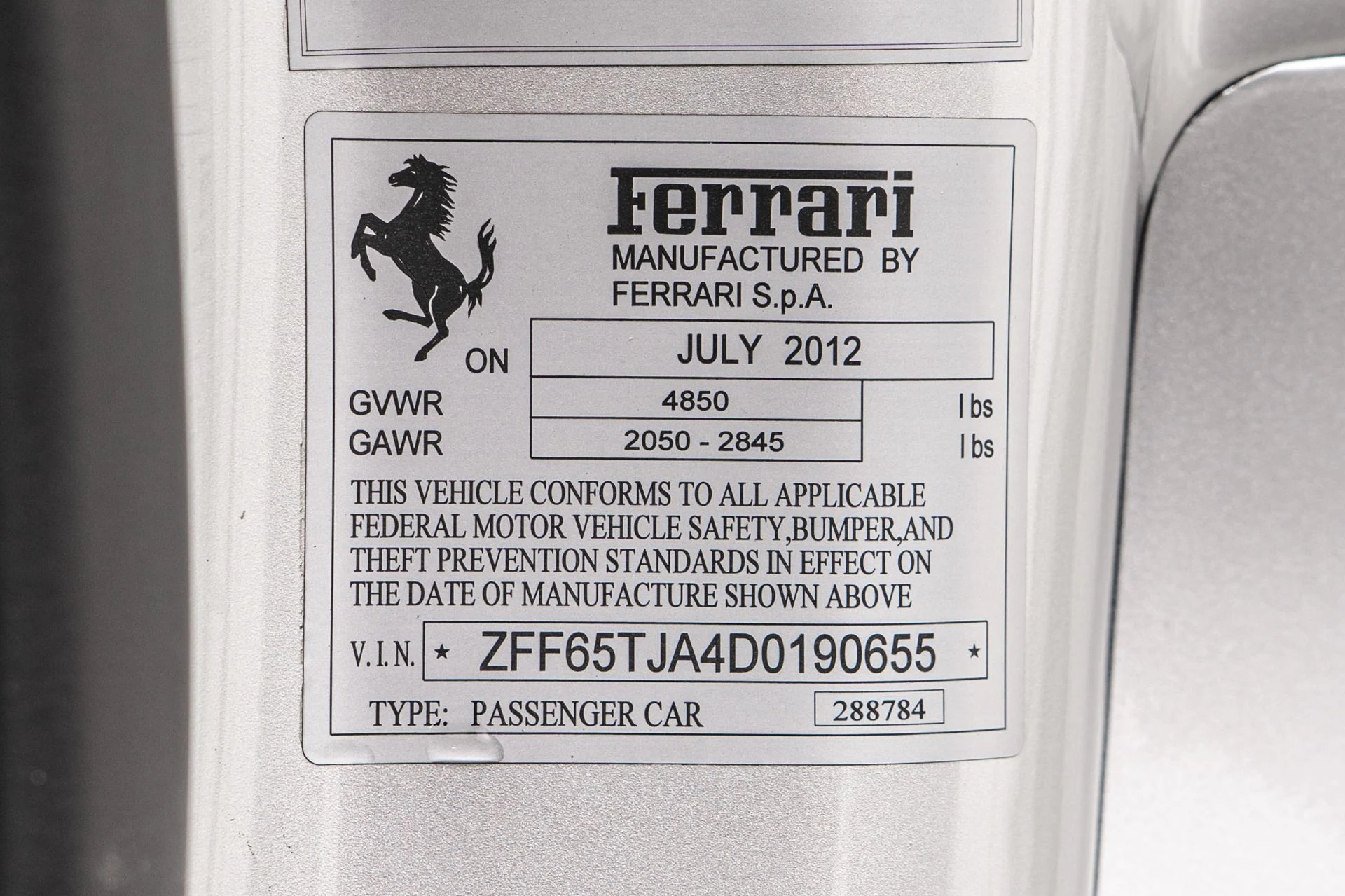 mph019_25158816_Used_2013_Ferrari_California_Vossen_Wheels_Daytona_Seats_Red_Daytona_Bars_1756329432_a5c25fb17f