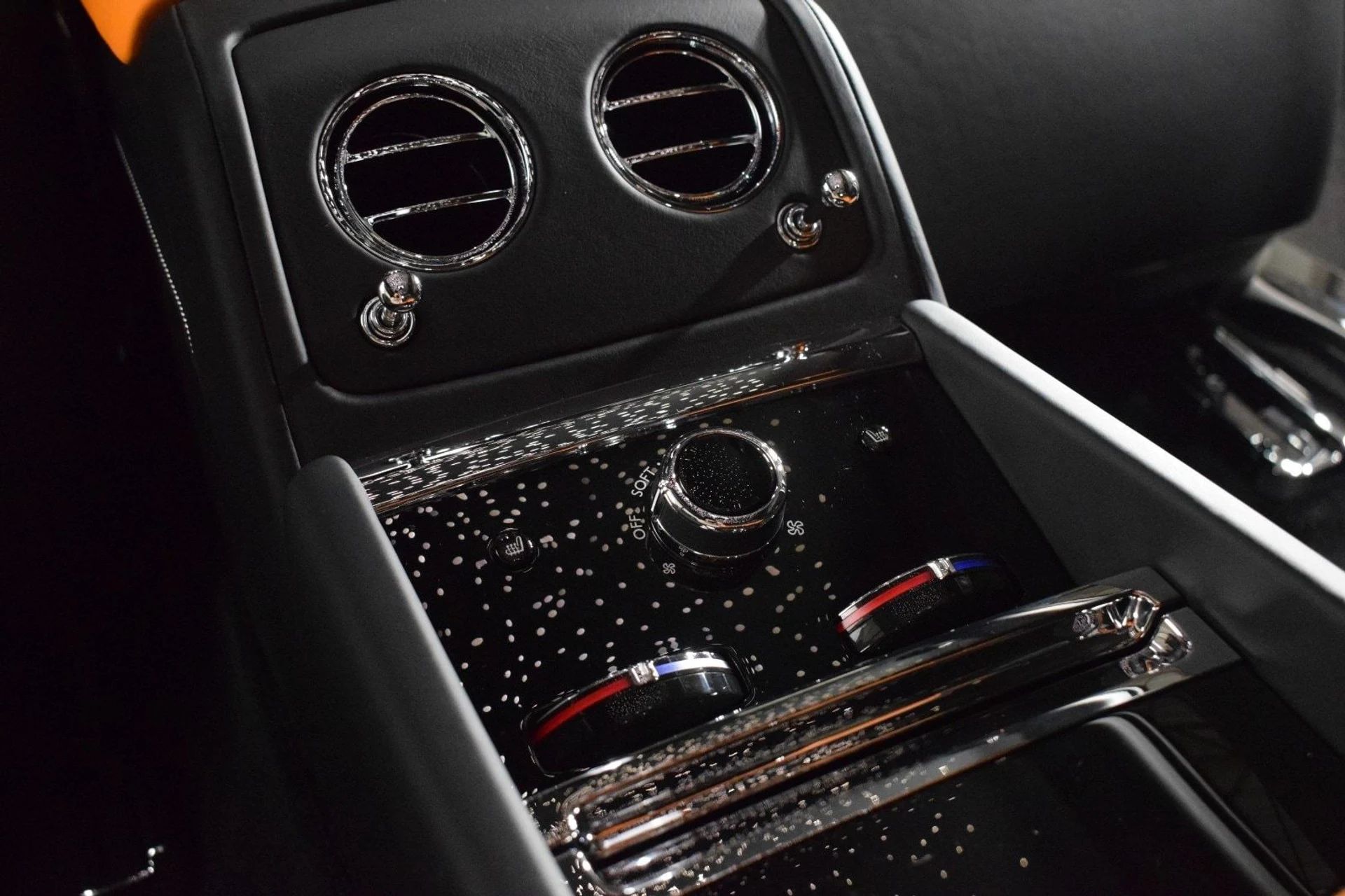 mph019_2521223023_9315944886594c72fbd5dcc5da6e428ex_9a613ed366