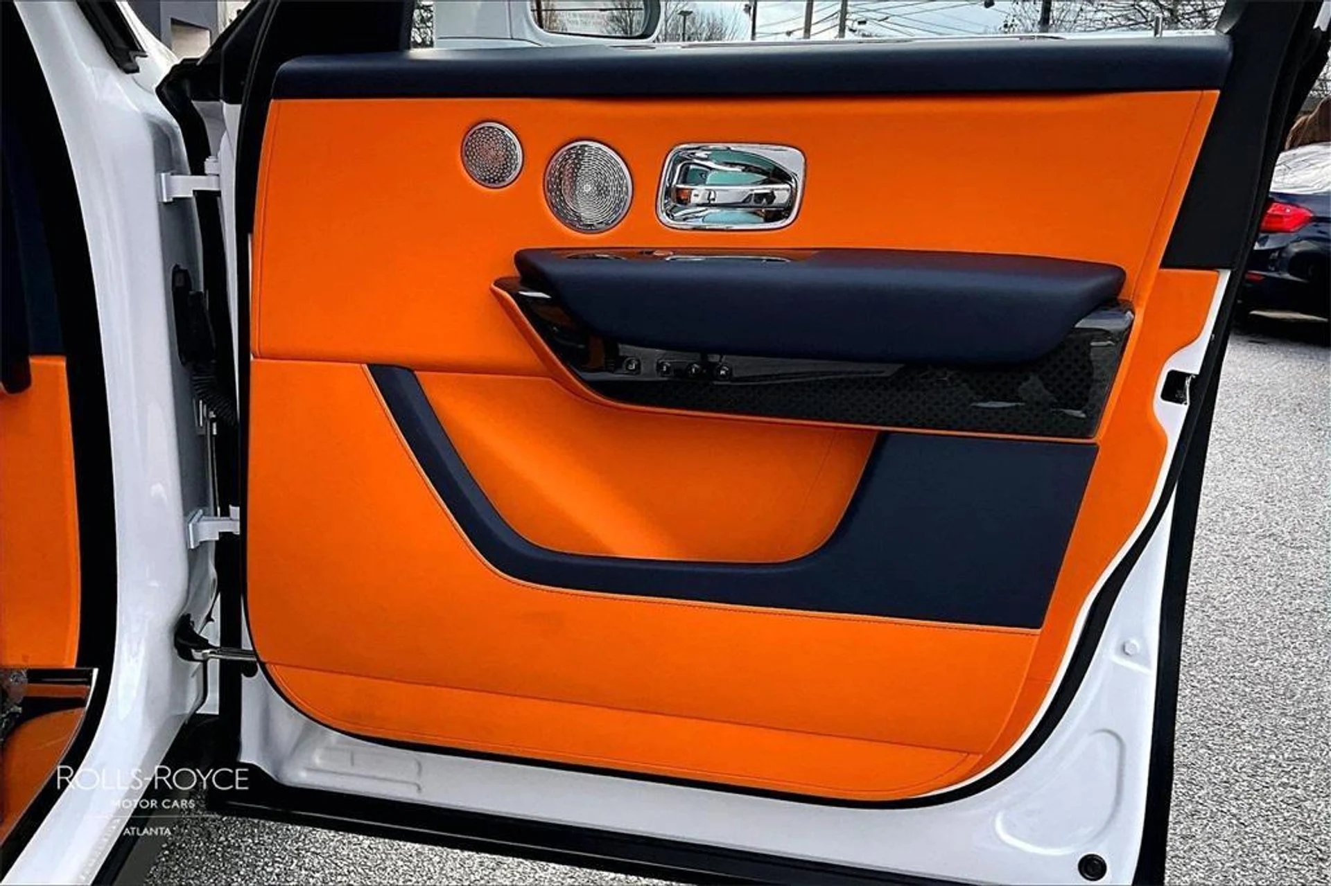 mph019_2525428464_4_Y_A0hh9_DKQ_6_Avisy_Gha7v1r_Zu_E_6cbe823ae6