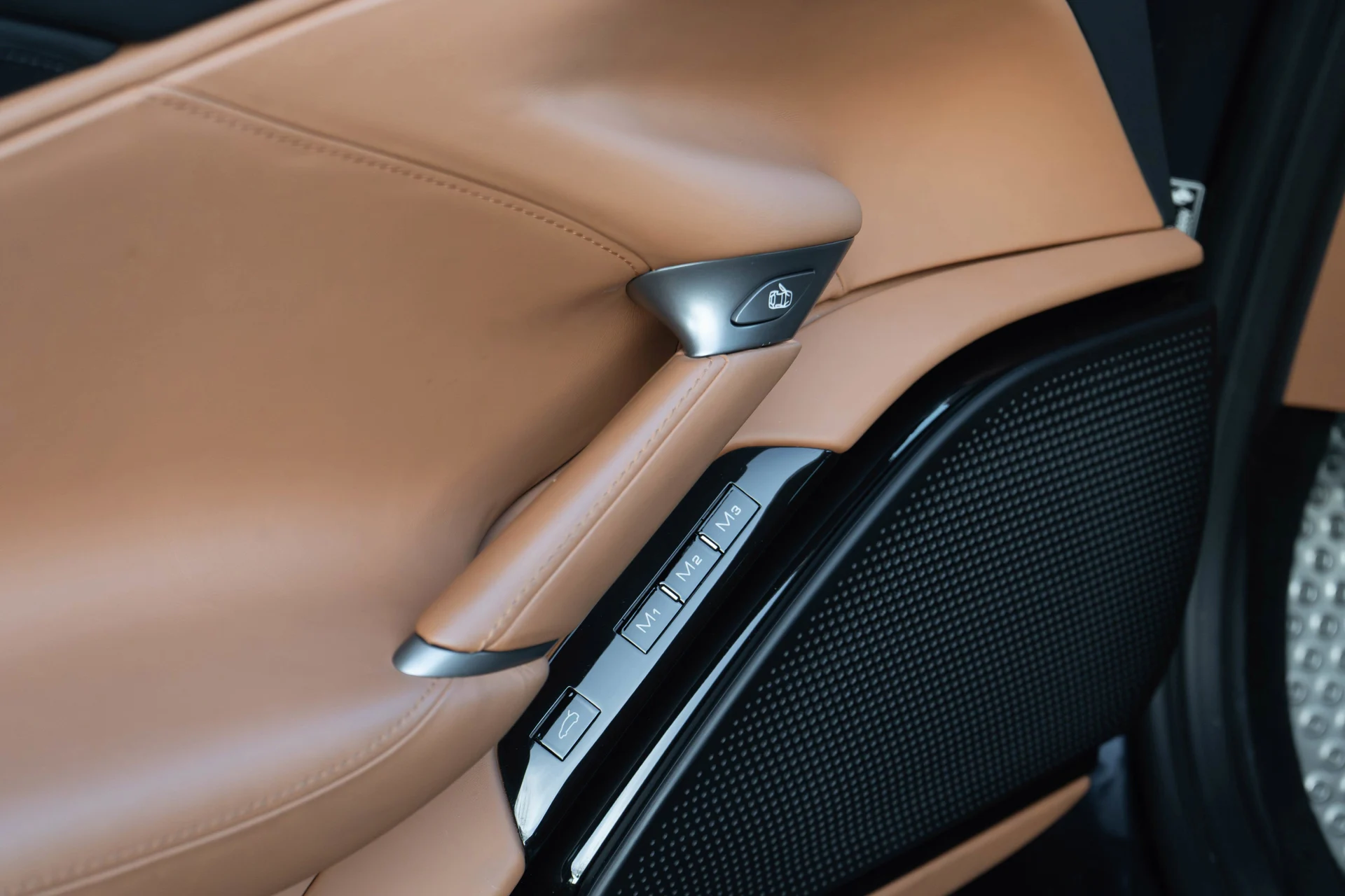 mph019_2525703791_20_e77ddd9200