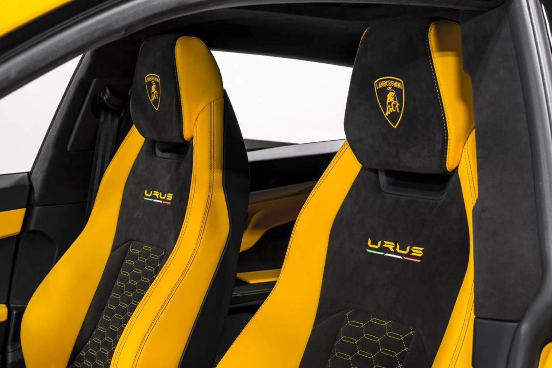 mph019_2526298394_5a43261ee1b7f2c02567fae62ce03894x_43bd749a7b