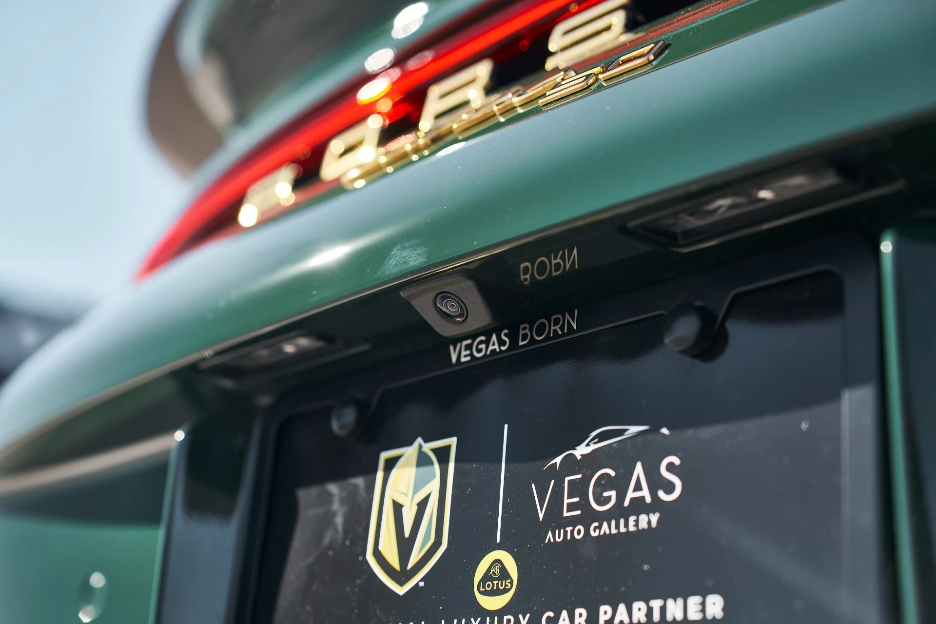 mph019_2530642158_Used_2025_Porsche_911_Turbo_S_1763075493_f0840e93c4