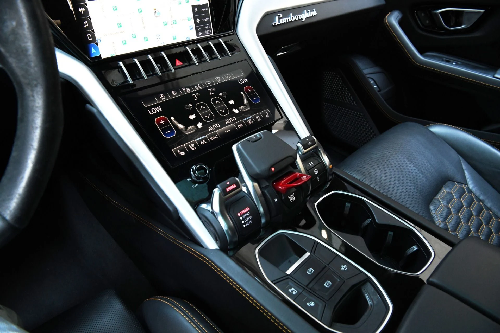 mph019_2532507672_Used_2021_Lamborghini_Urus_1752869064_2787d454c7