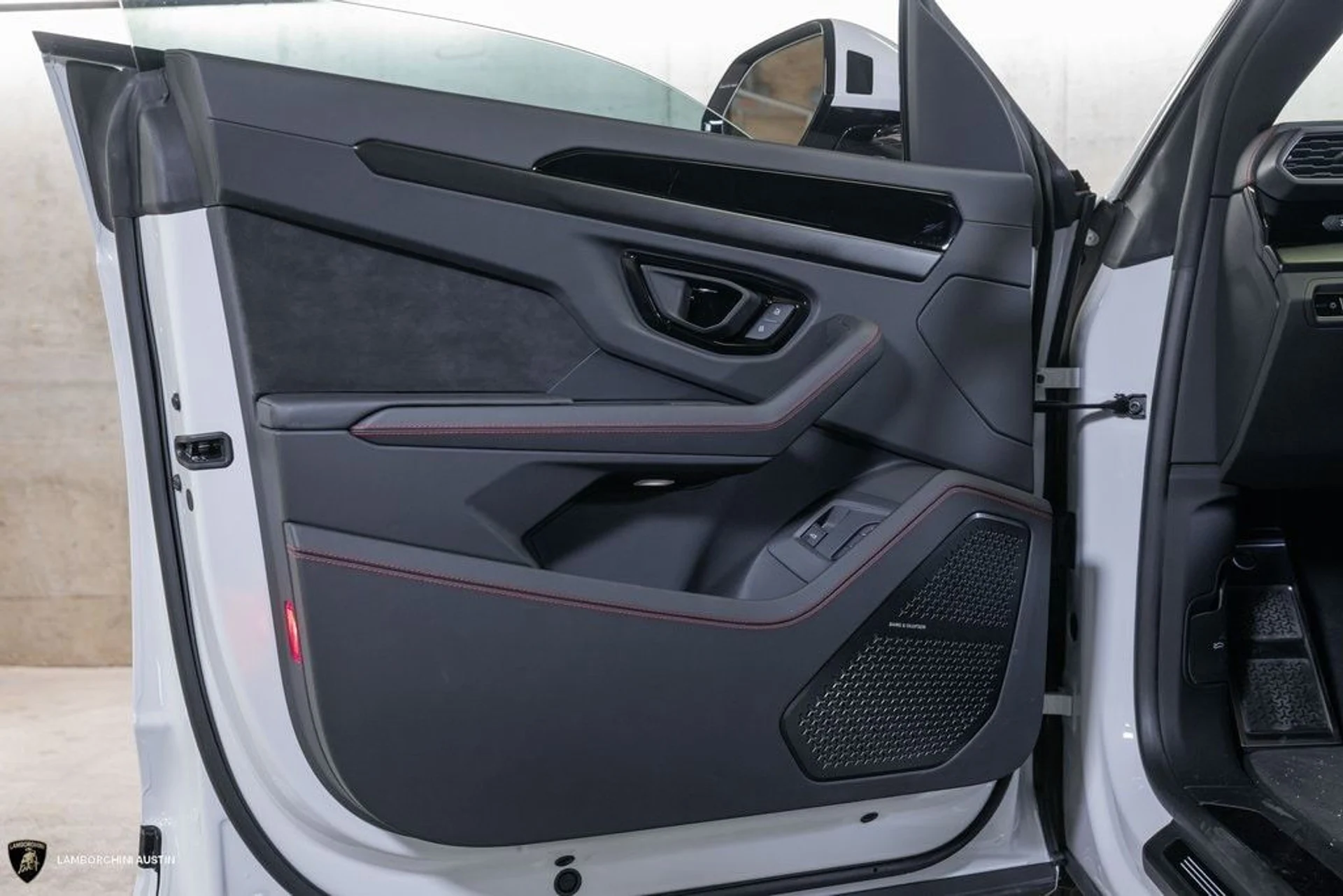 mph019_2534477555_101026f5756999b737961f369b180490x_751a422265