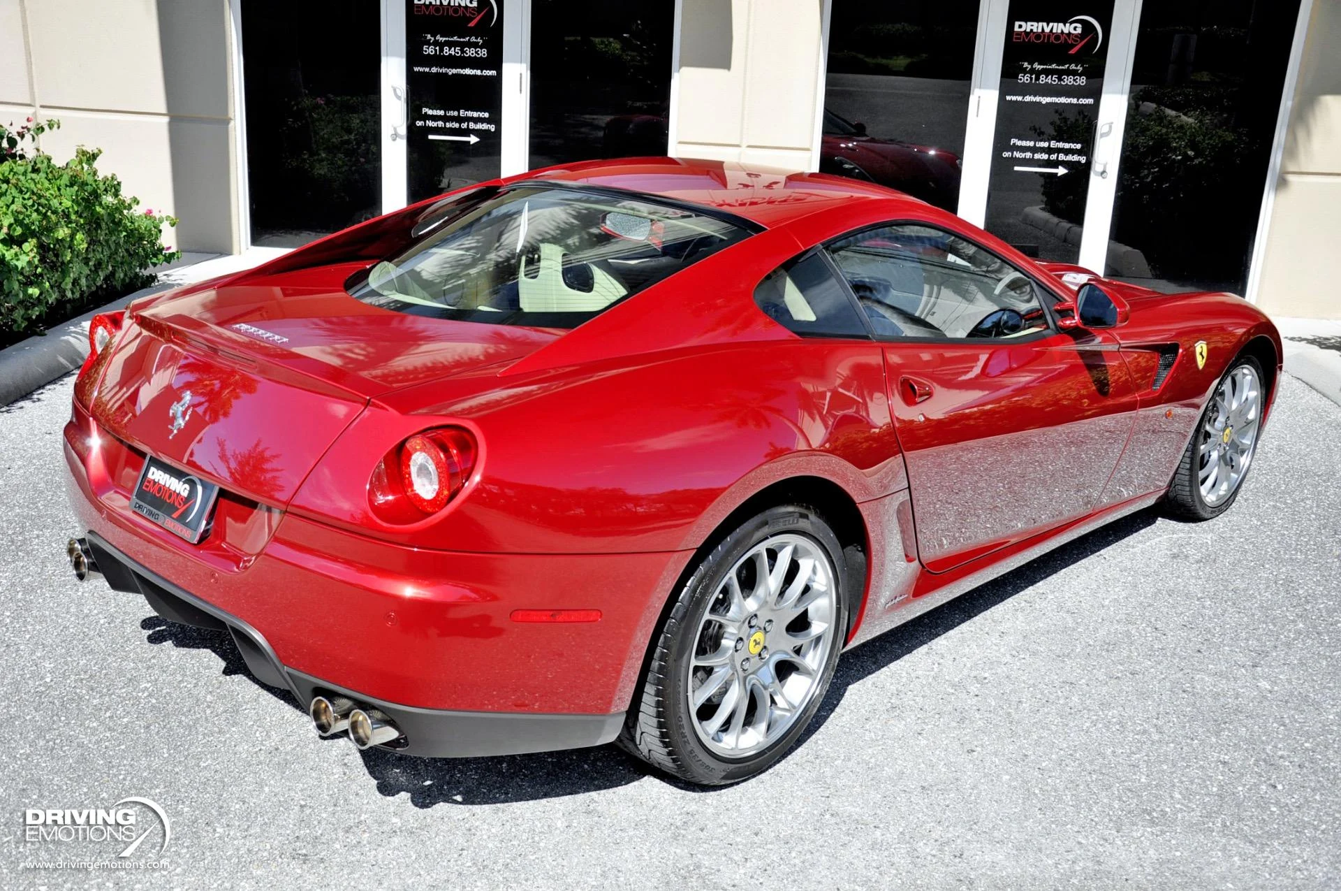 mph019_2536584548_867_p20_l_7f41d053b8