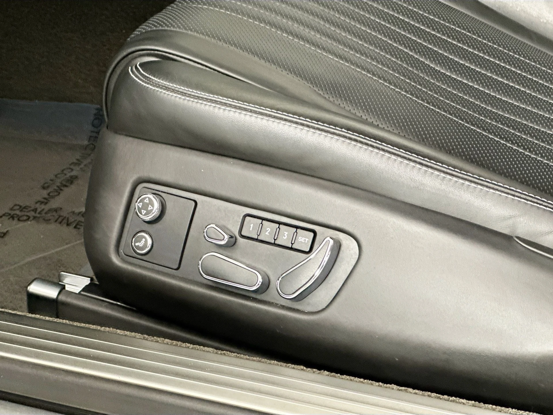 mph019_2536668373_20_b8943d6d9e