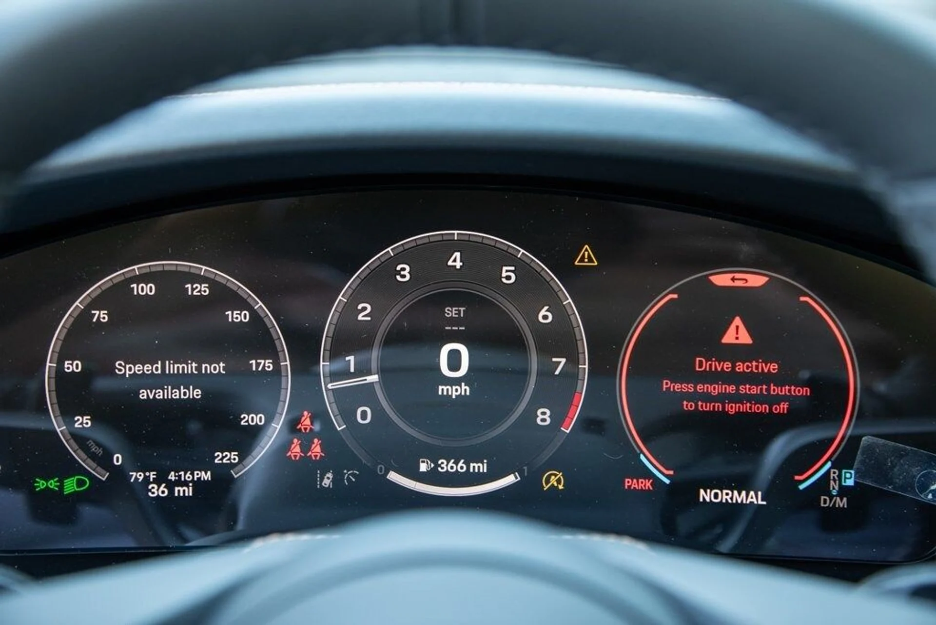 mph019_253698874_2be484cf043a5fce622fbe685e83860ax_0f82928e5e