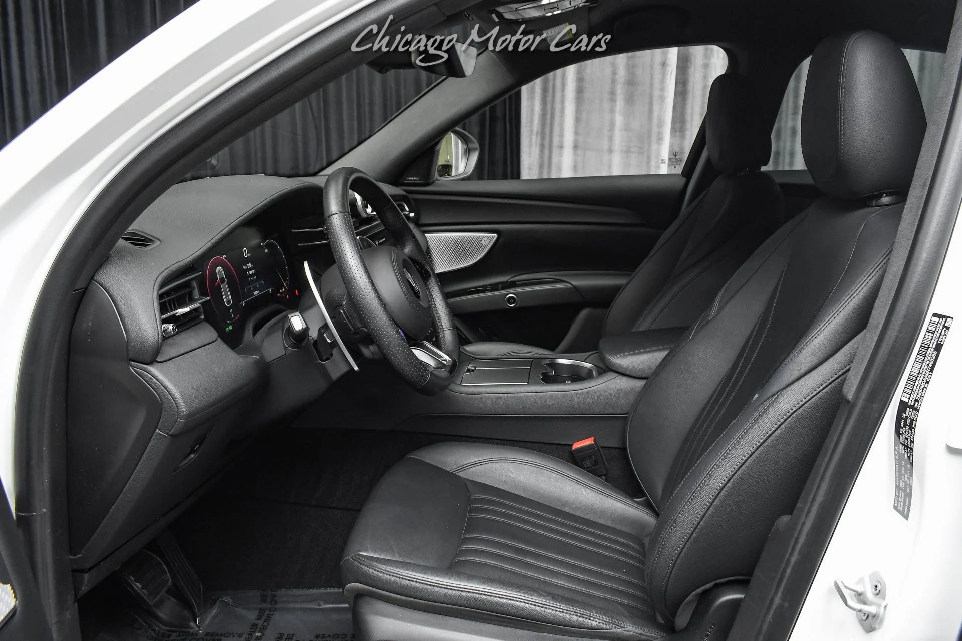 mph019_2538841416_13156_p20_l_8f20e99511