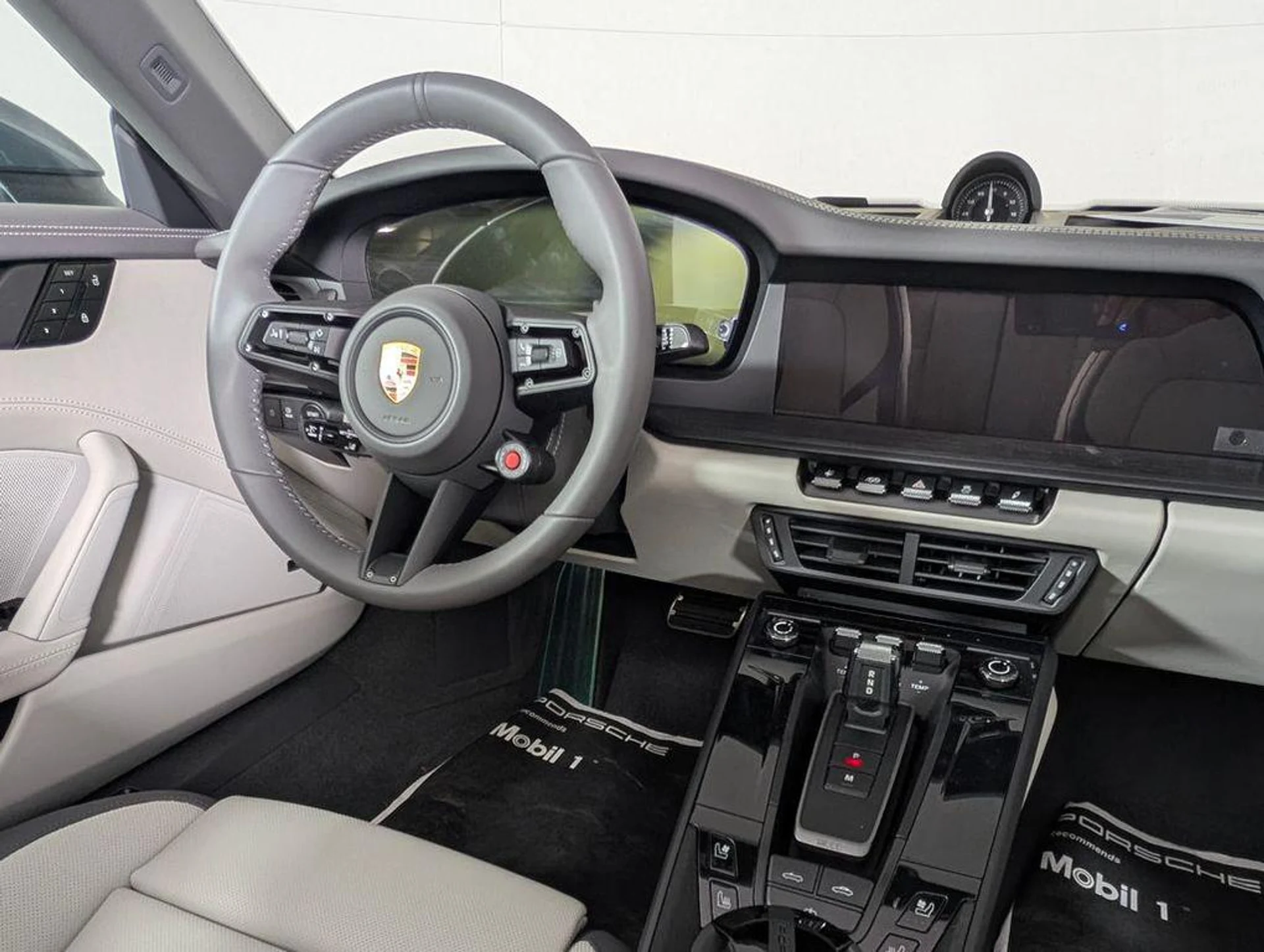 mph019_2542373924_Is9_IZ_Lrh_B41_V_Qit_We_PK_Nqxt4_Ql_M_247f0d1f7c