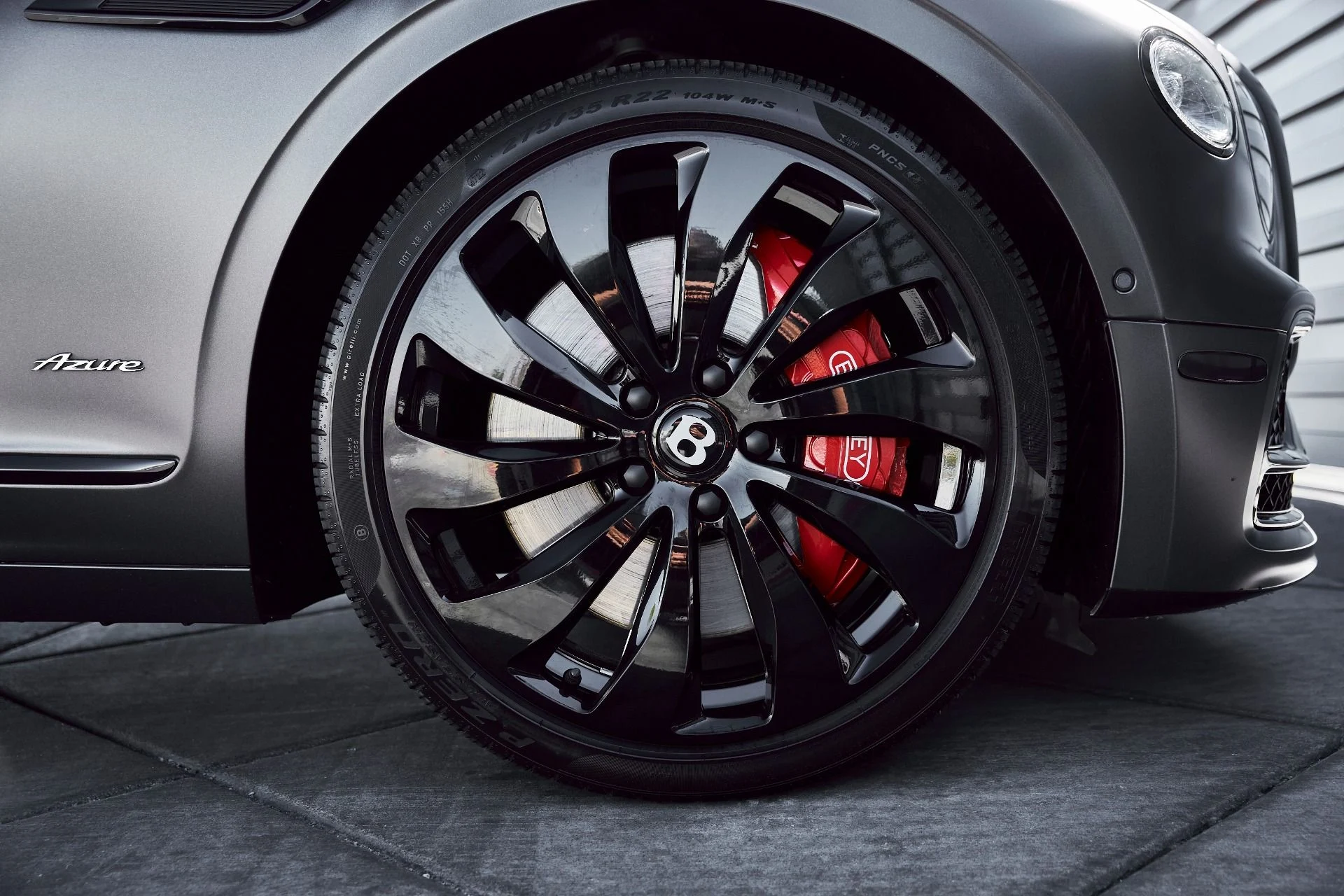 mph019_2544567604_Used_2023_Bentley_Flying_Spur_V8_1773280635_a90025c52b