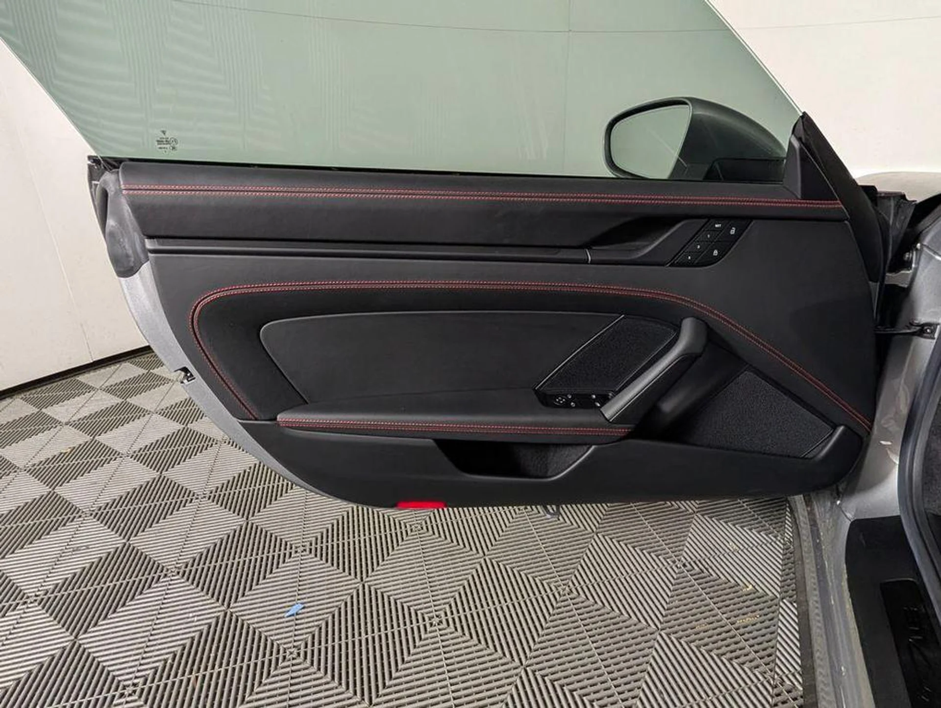 mph019_2545481032_f_Uo5t_R_Js_WH_Vwo_Q6_A_4hh13_Jh_L_Vk_b9727128bd