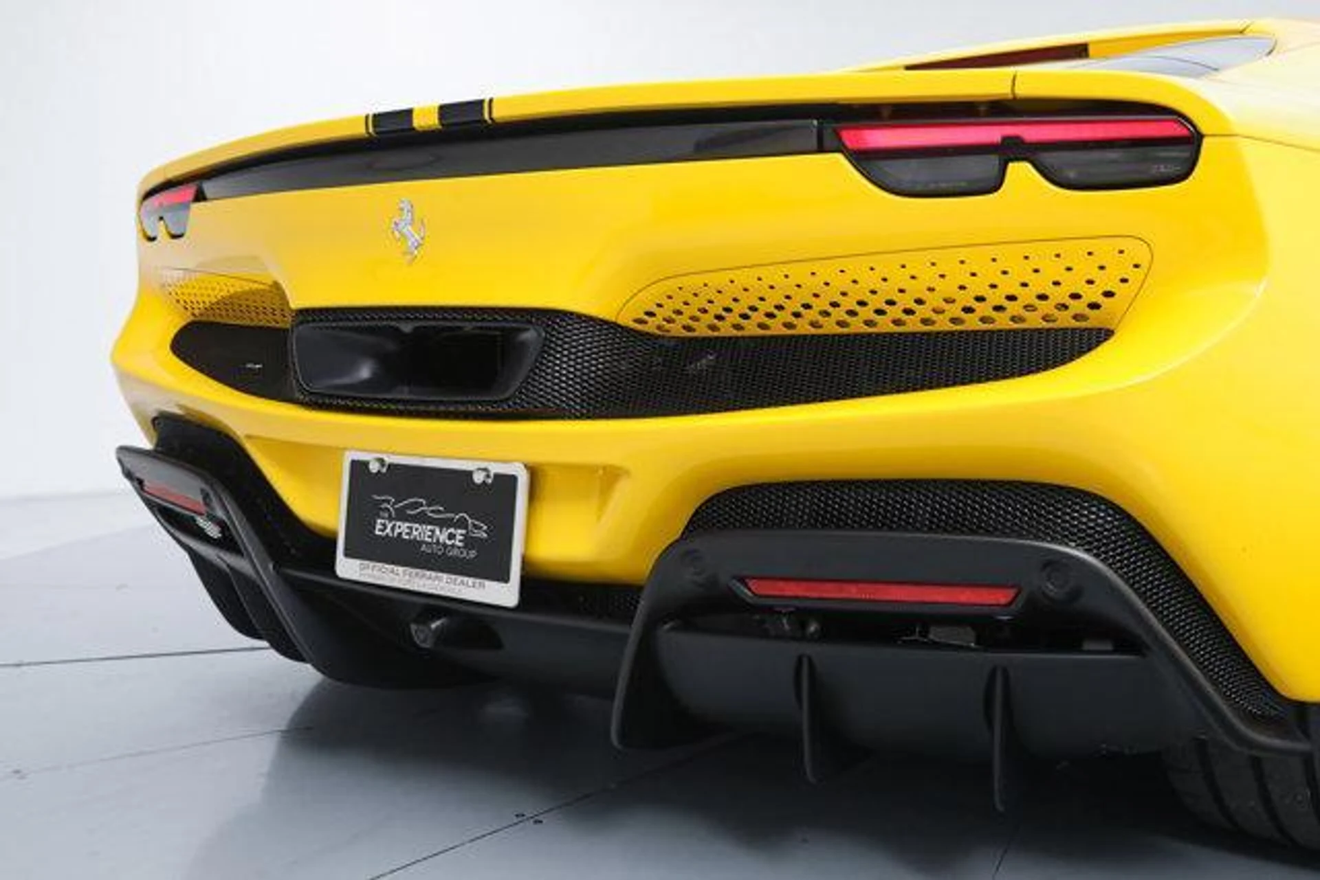 mph019_2550900328_fg_J_Wf_l_WR_Cajrm4_VMX_Otf273m_ZU_bcd26f5248