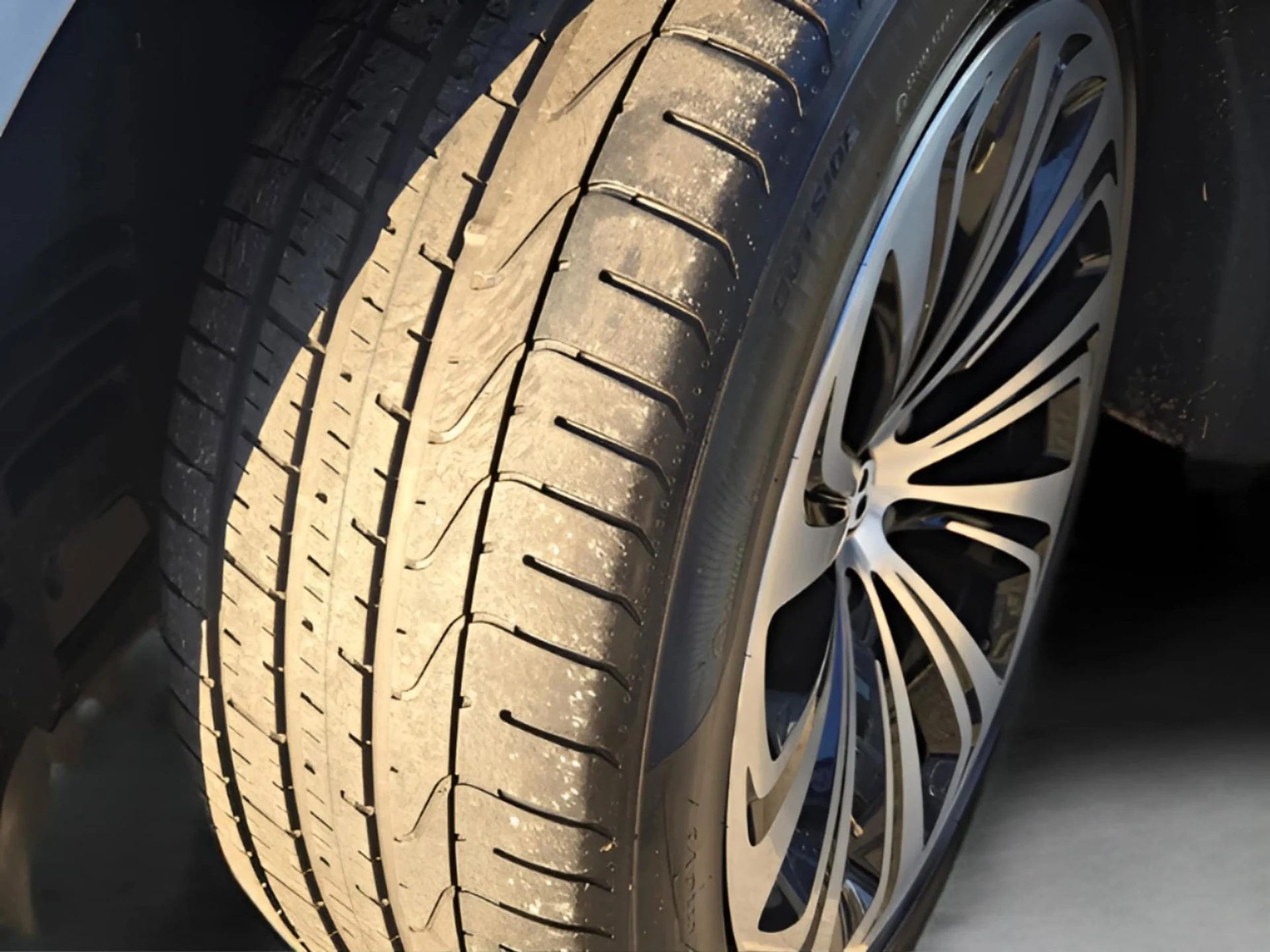 mph019_2555967140_38fdaf9281d5eef68792f5b915bb6c87x_3e4eba4a65