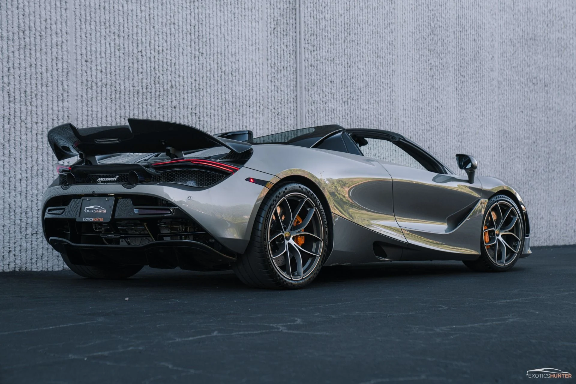 mph019_2559240654_Used_2020_Mc_Laren_720_S_Spider_Luxury_w_RYFT_Exhaust_Wing_MSO_Black_Pack_Carbon_1758499622_69bb566d2f