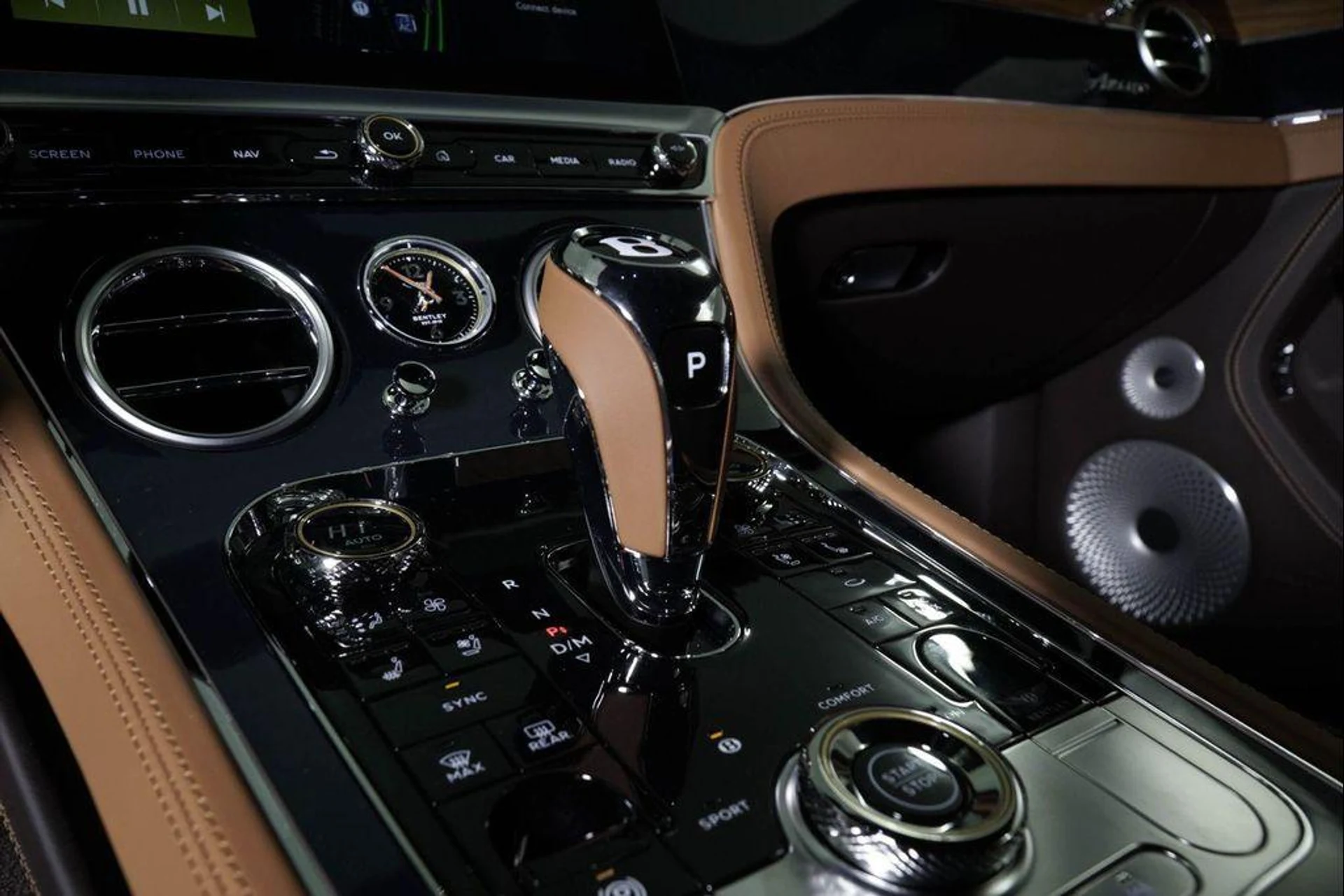 mph019_2561024978_n_Ez_L_Mq_Urb5l_P_Yvs_Z_Oa_Z_i_V_Wj6w_07fc3961ae